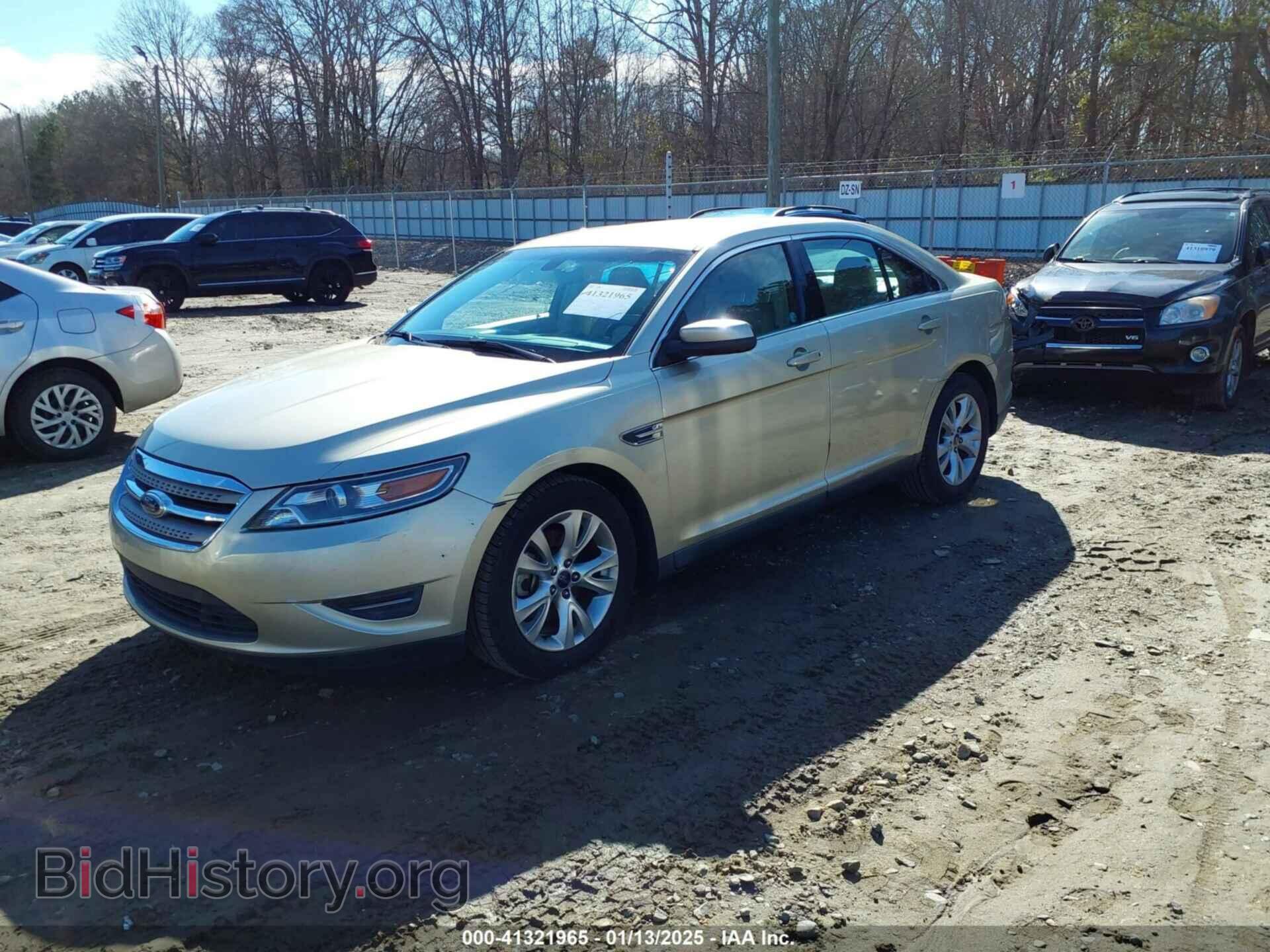 2011 FORD TAURUS - VIN: 1FAHP2EW6BG141744 - Фото 2