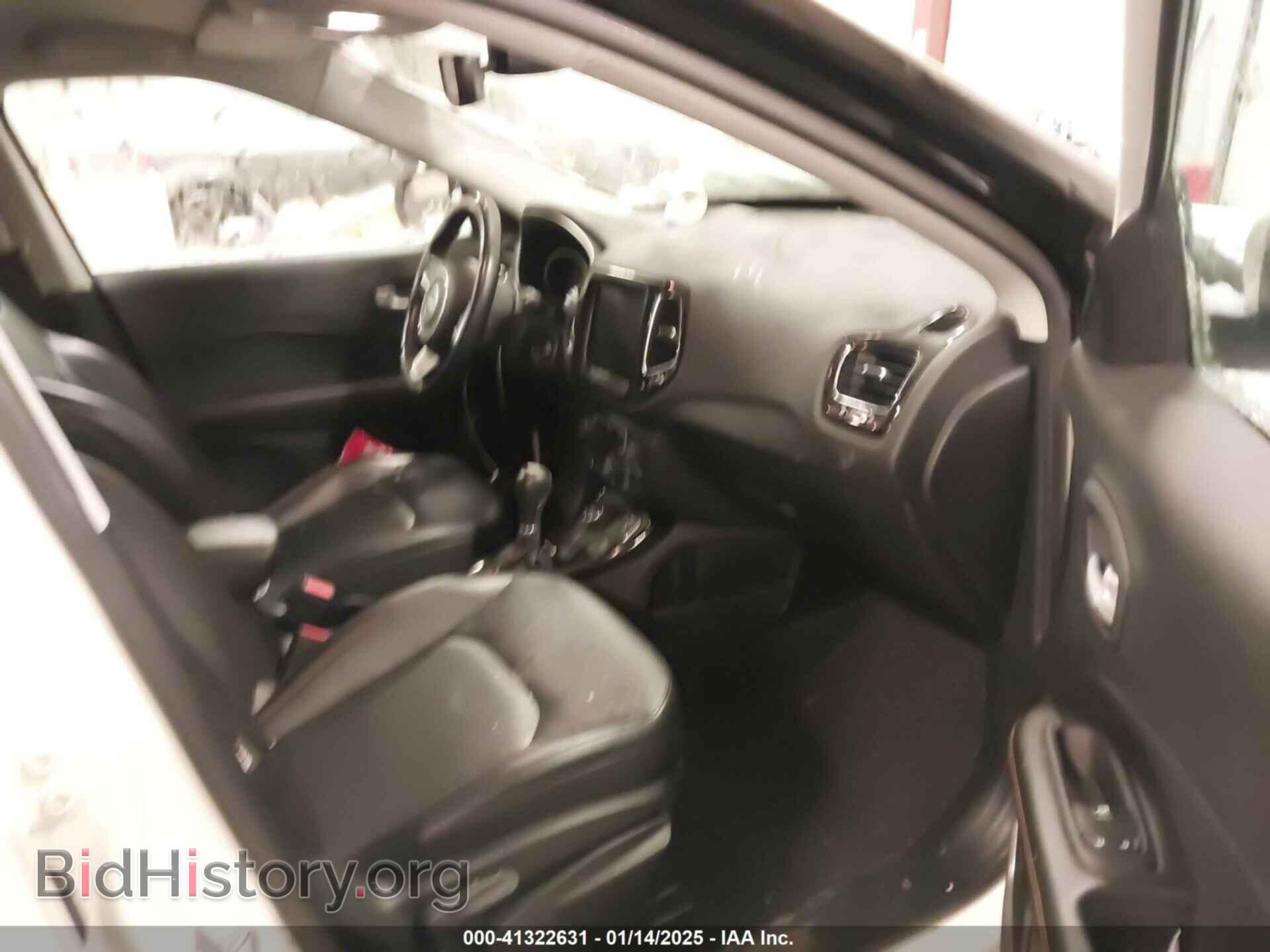 2020 JEEP COMPASS - VIN: 3C4NJDCB7LT240631 - Фото 5