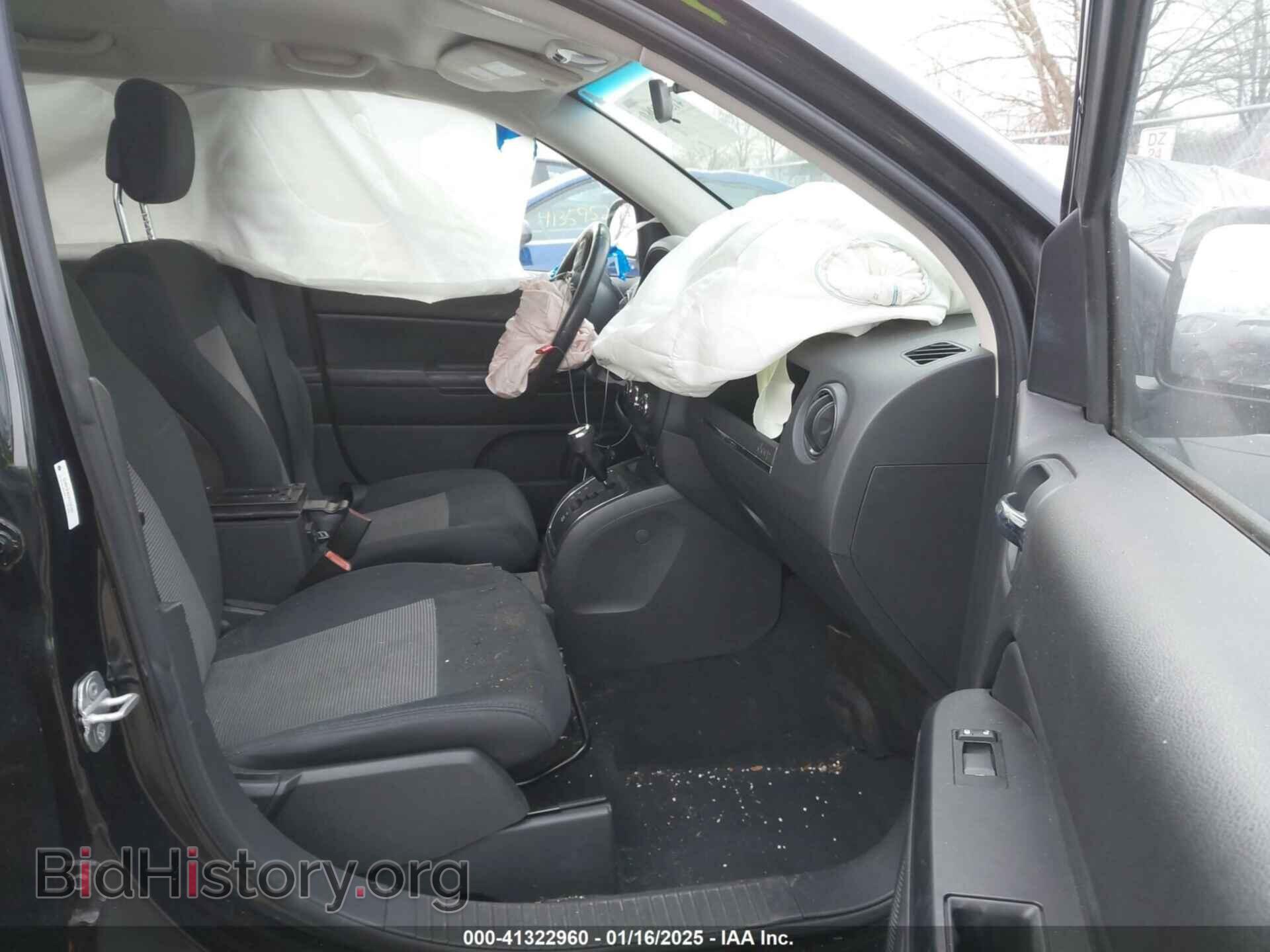 2011 JEEP COMPASS - VIN: 1J4NF1FBXBD135267 - Photo 5
