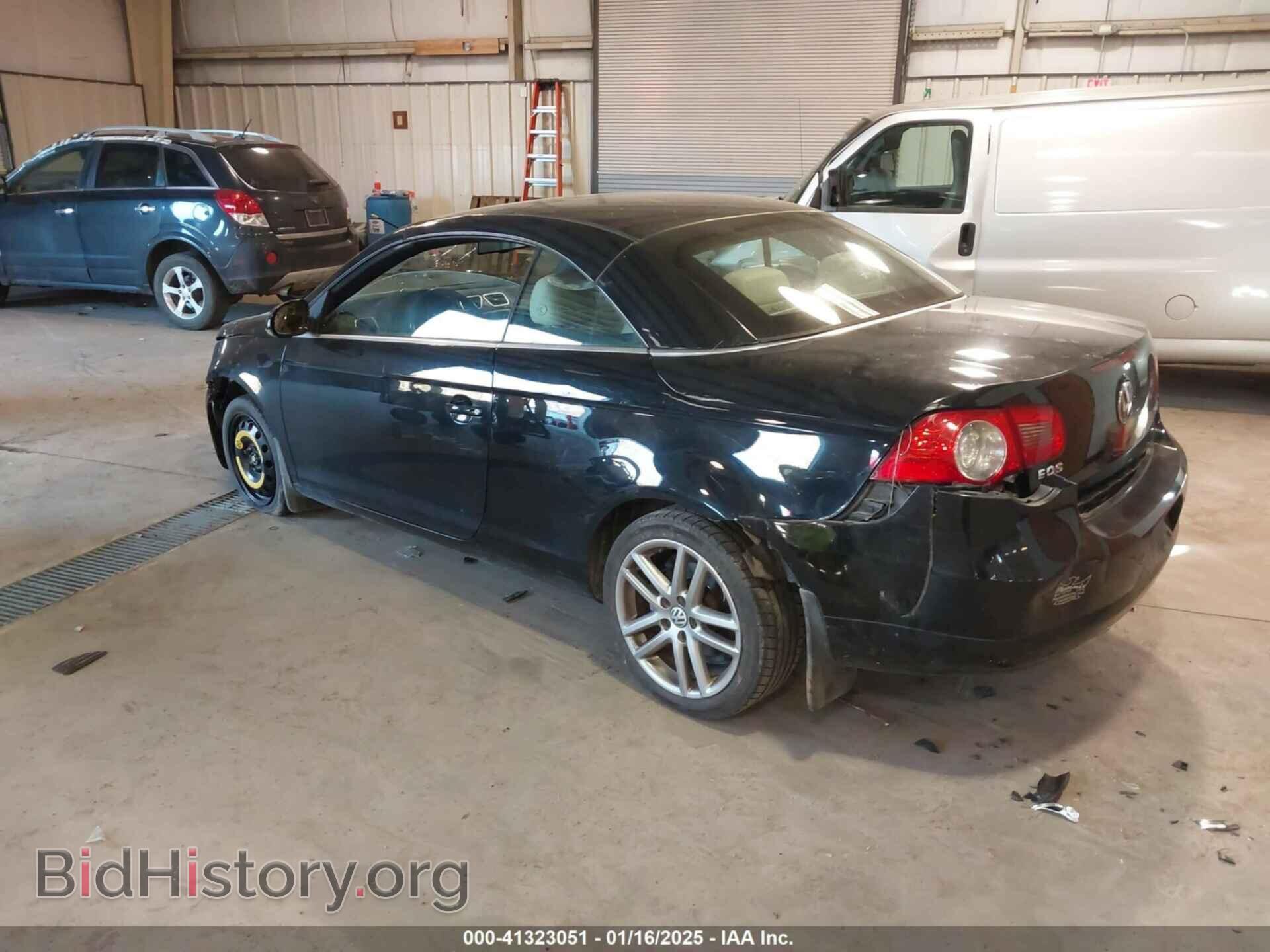 2008 VOLKSWAGEN EOS - VIN: WVWFA71F68V007908 - Фото 3