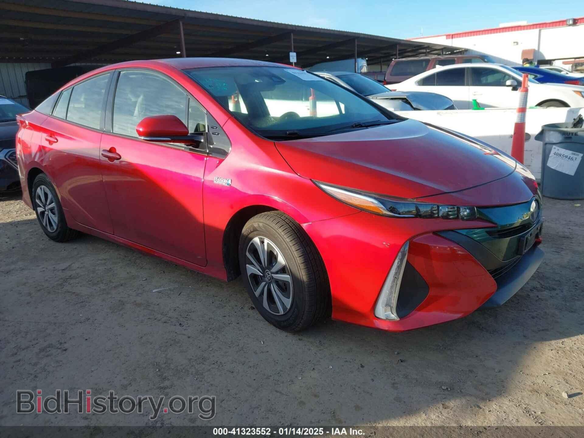 Фотография JTDKARFP5H3058811 - TOYOTA PRIUS PRIME 2017