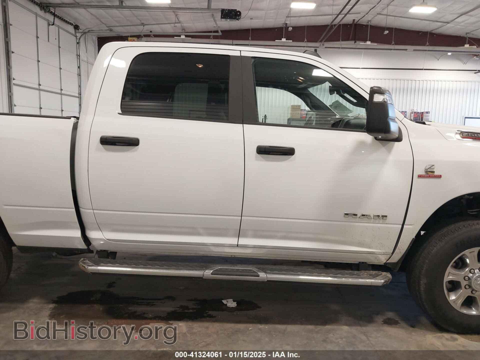 2024 RAM 2500 - VIN: 3C6UR5DL9RG340353 - Фото 13