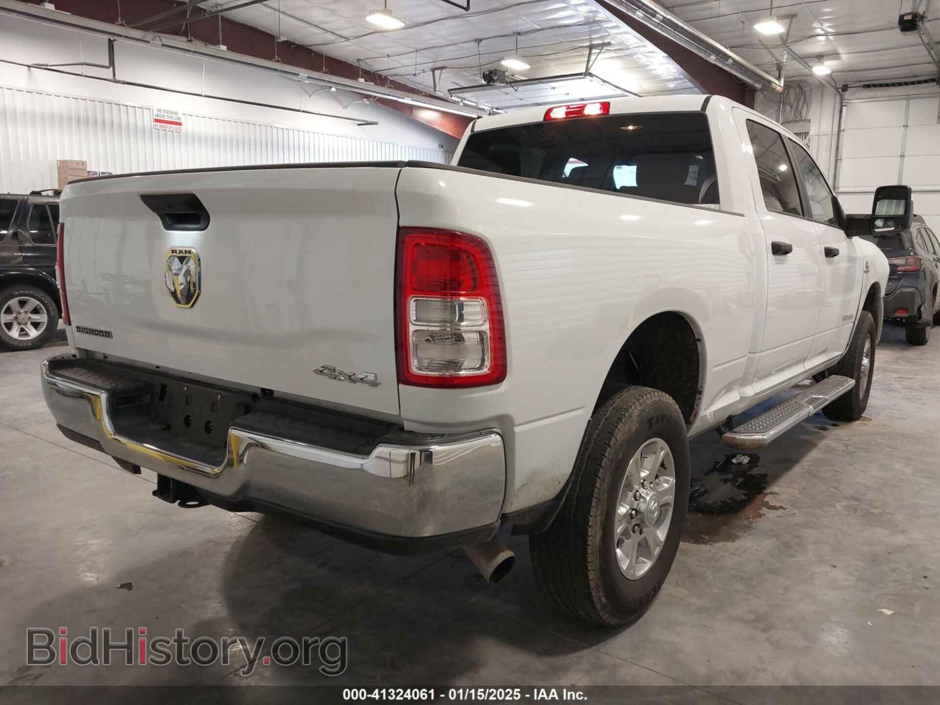 2024 RAM 2500 - VIN: 3C6UR5DL9RG340353 - Фото 4