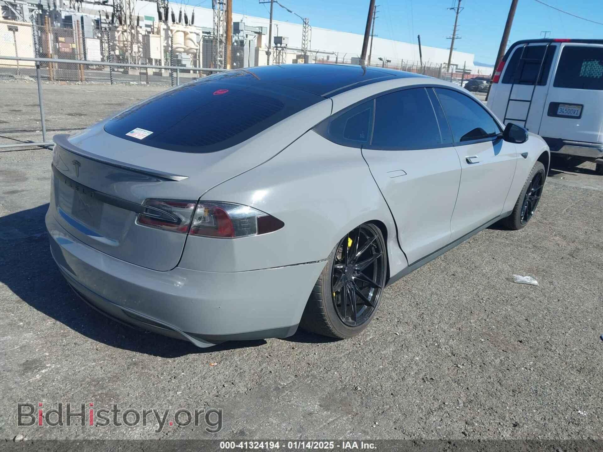 2014 TESLA MODEL S - VIN: 5YJSA1H18EFP56497 - Photo 4