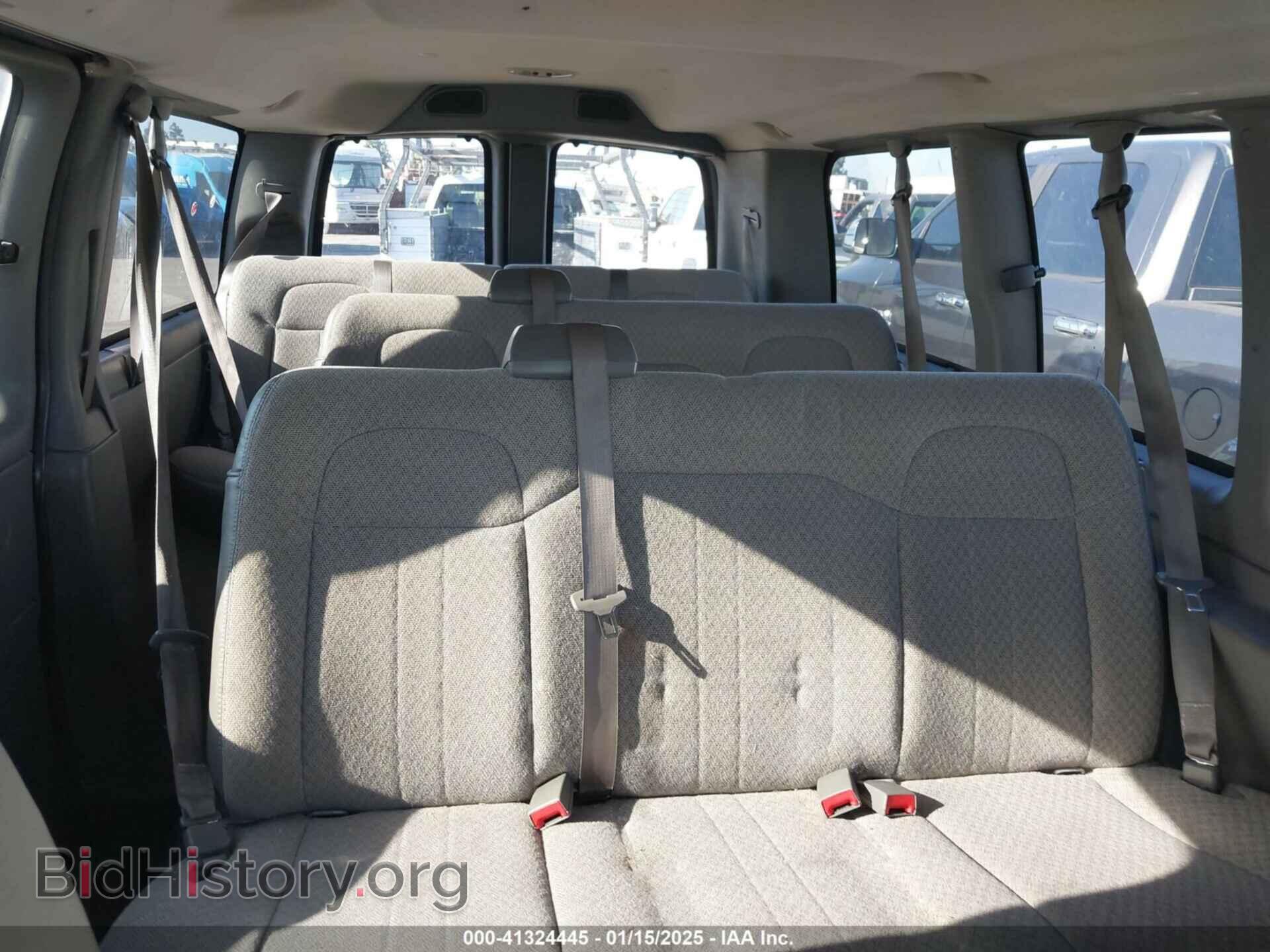 2012 CHEVROLET EXPRESS 2500 - VIN: 1GAWGRFA5C1196485 - Фото 8