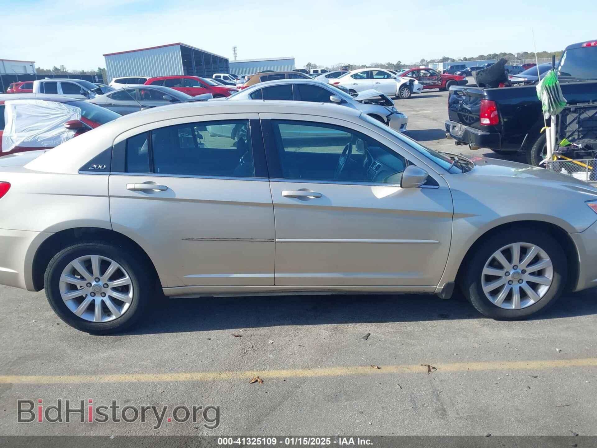 2013 CHRYSLER 200 - VIN: 1C3CCBBG9DN659654 - Фото 13