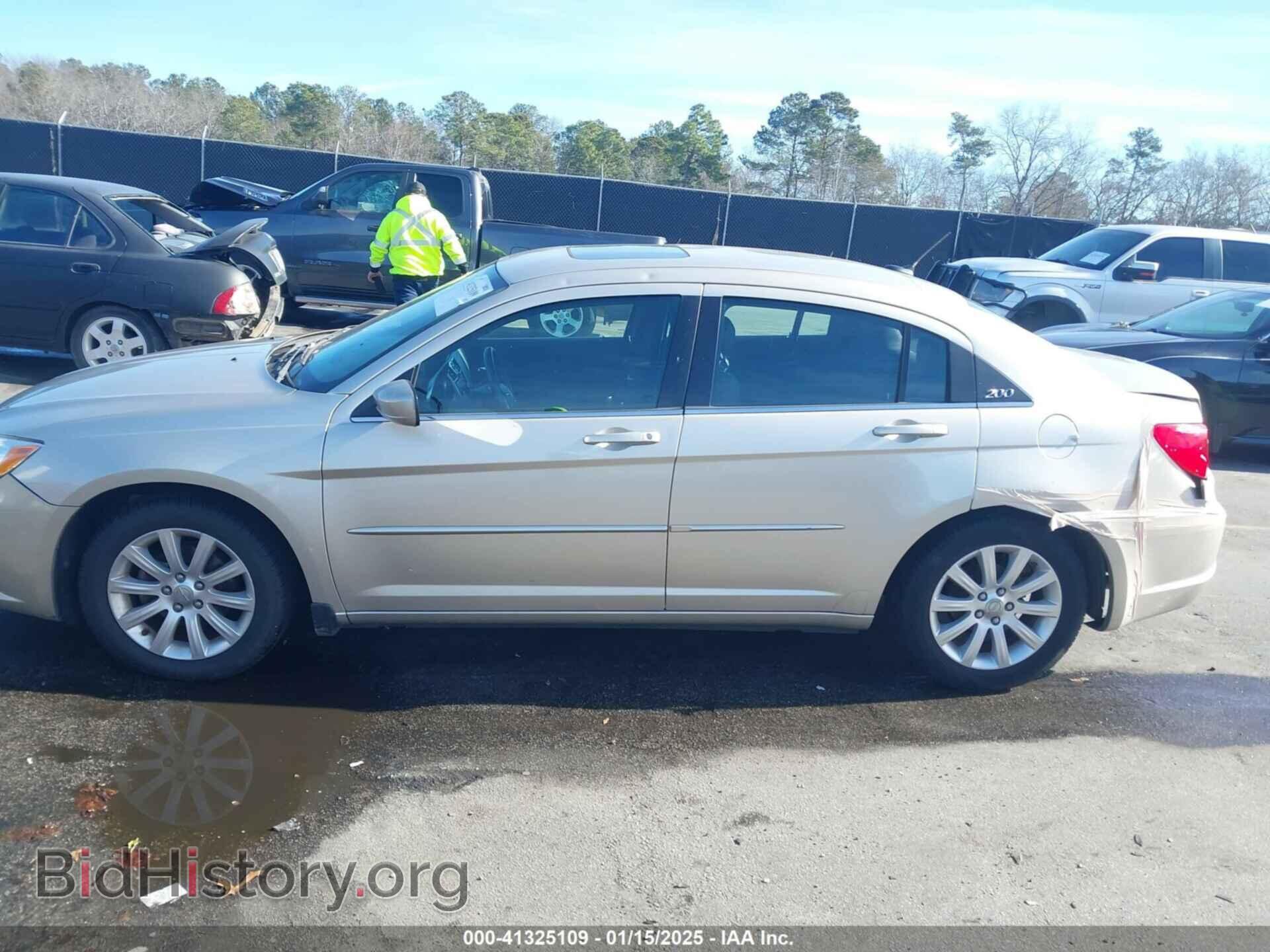 2013 CHRYSLER 200 - VIN: 1C3CCBBG9DN659654 - Фото 14