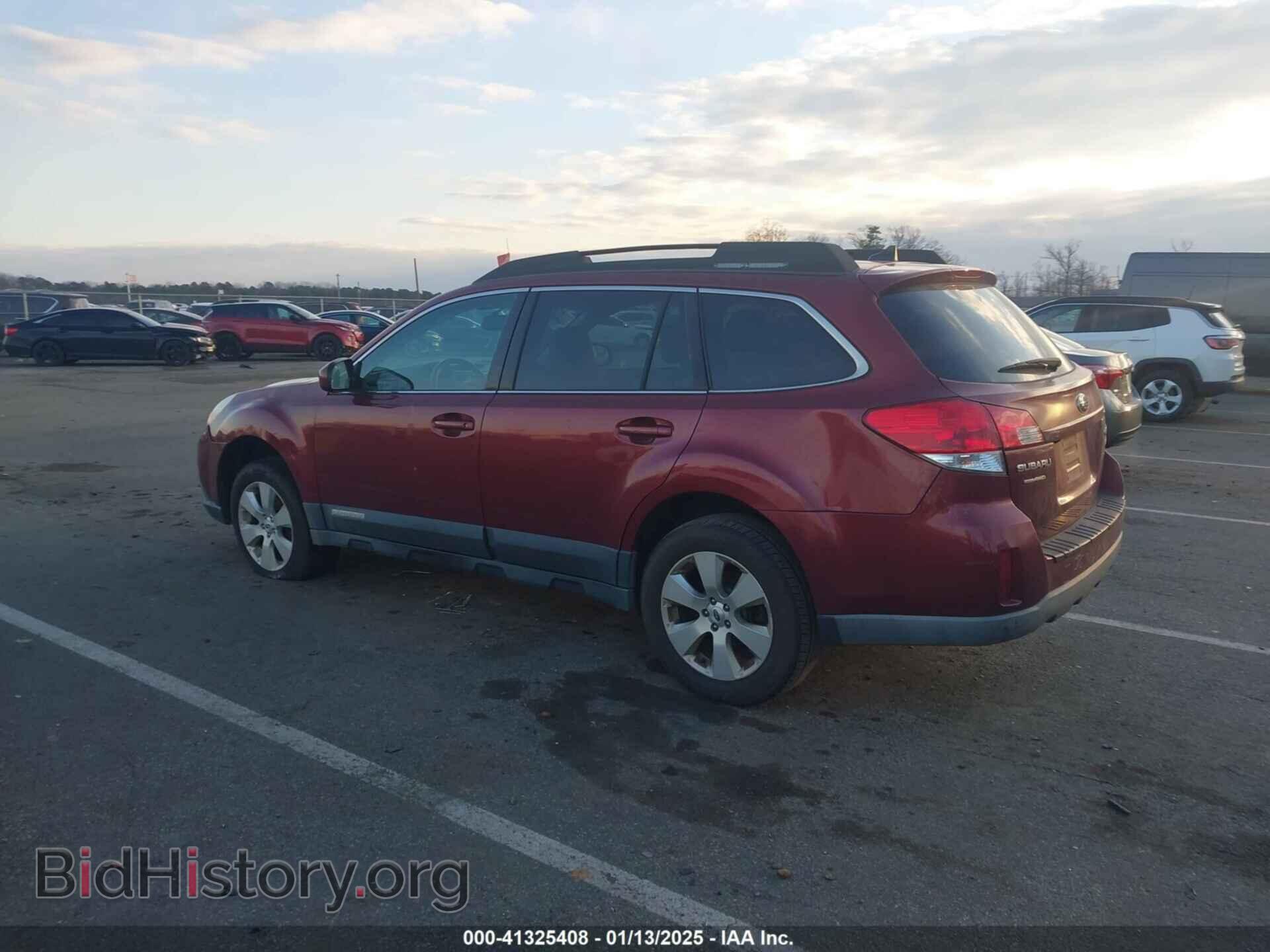 2011 SUBARU OUTBACK - VIN: 4S4BRBLC7B3437801 - Фото 3
