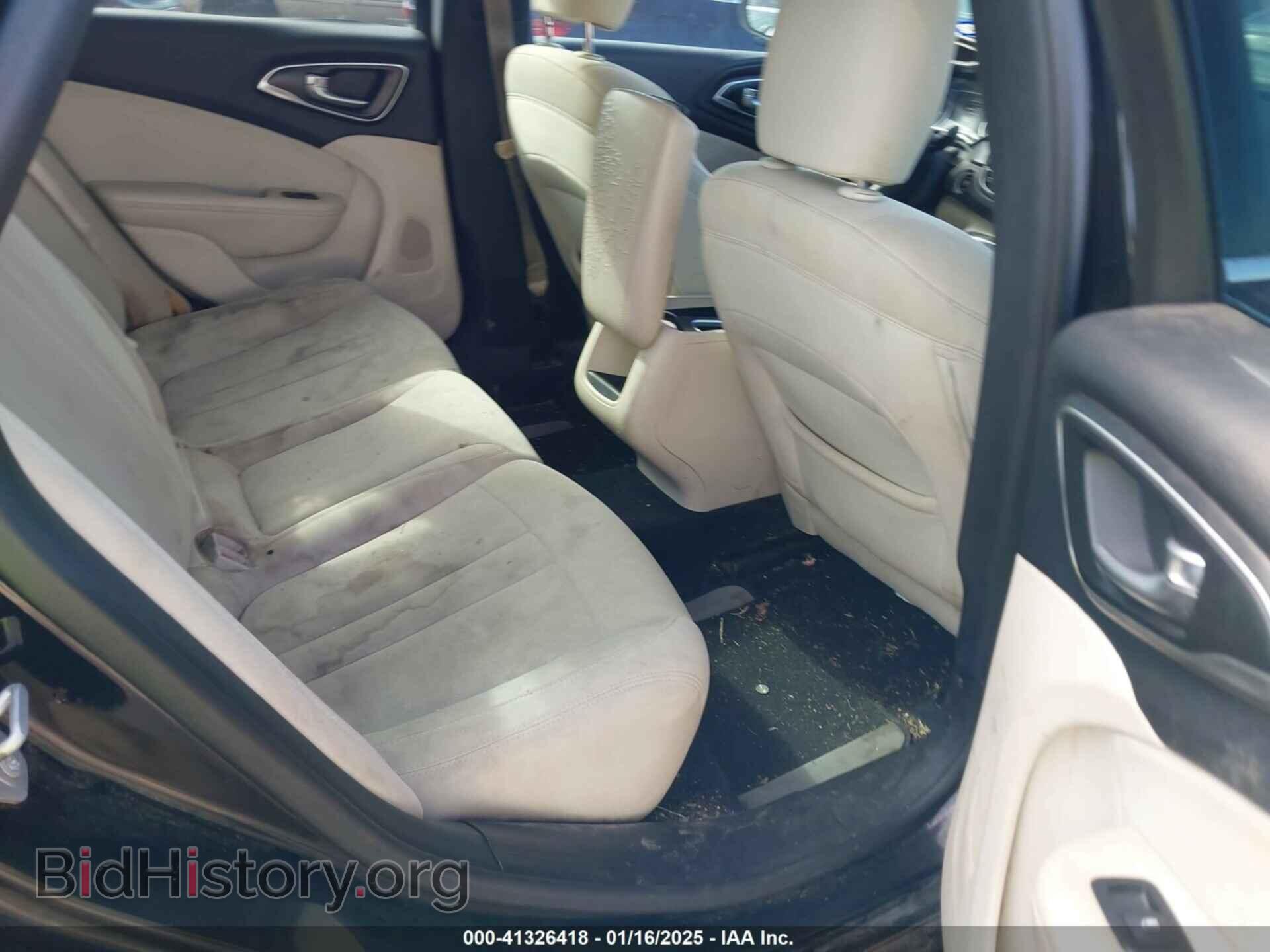 2016 CHRYSLER 200 - VIN: 1C3CCCAB0GN128827 - Фото 8