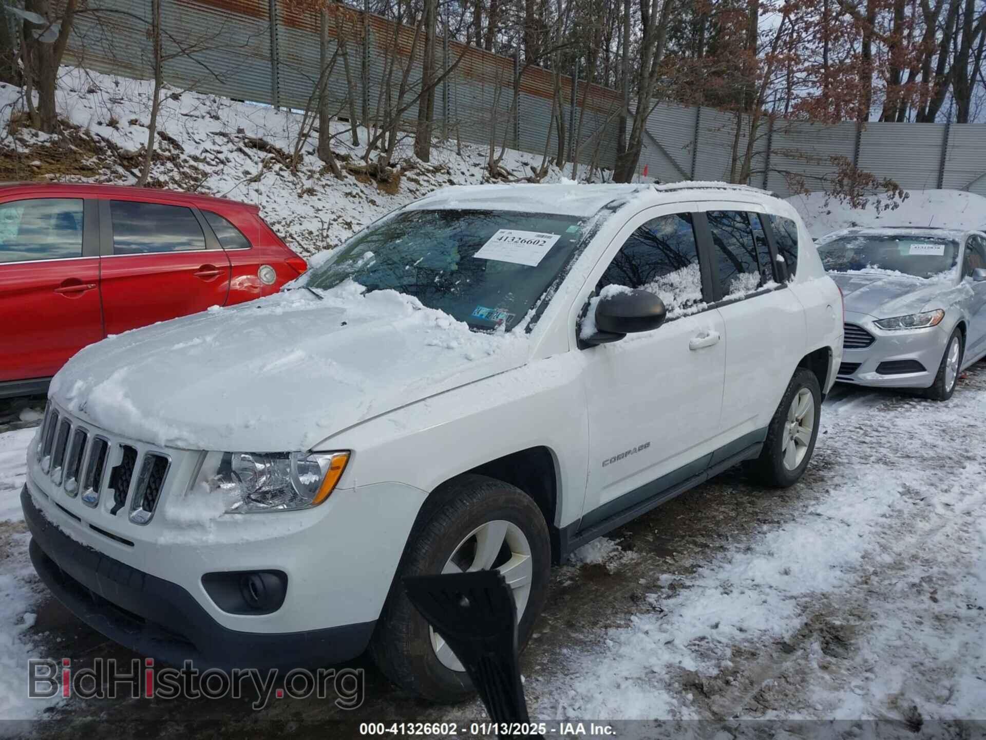 2011 JEEP COMPASS - VIN: 1J4NF1FB6BD240467 - Photo 2