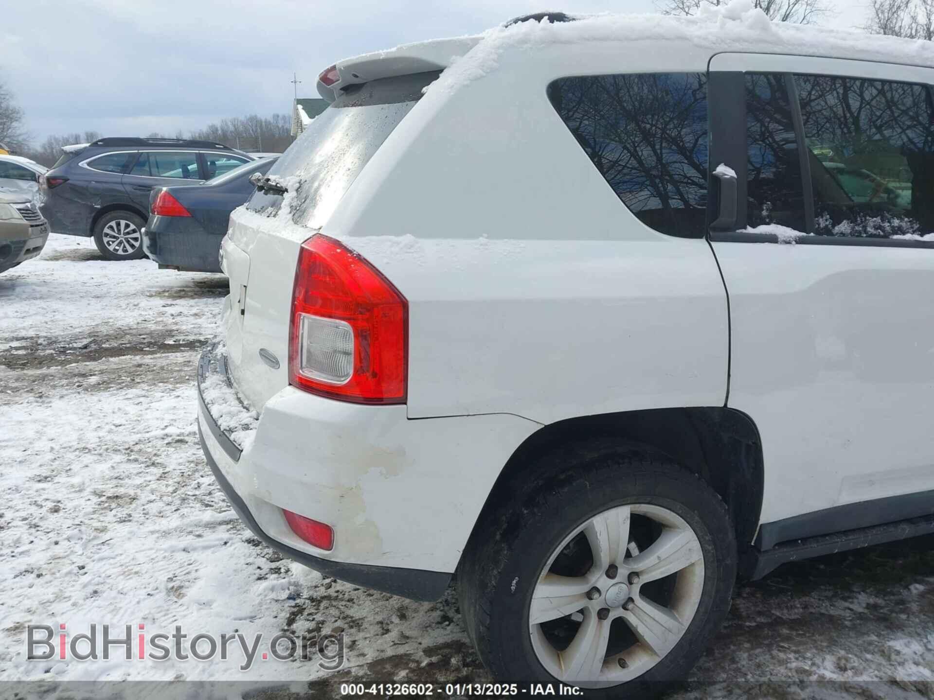 2011 JEEP COMPASS - VIN: 1J4NF1FB6BD240467 - Photo 12