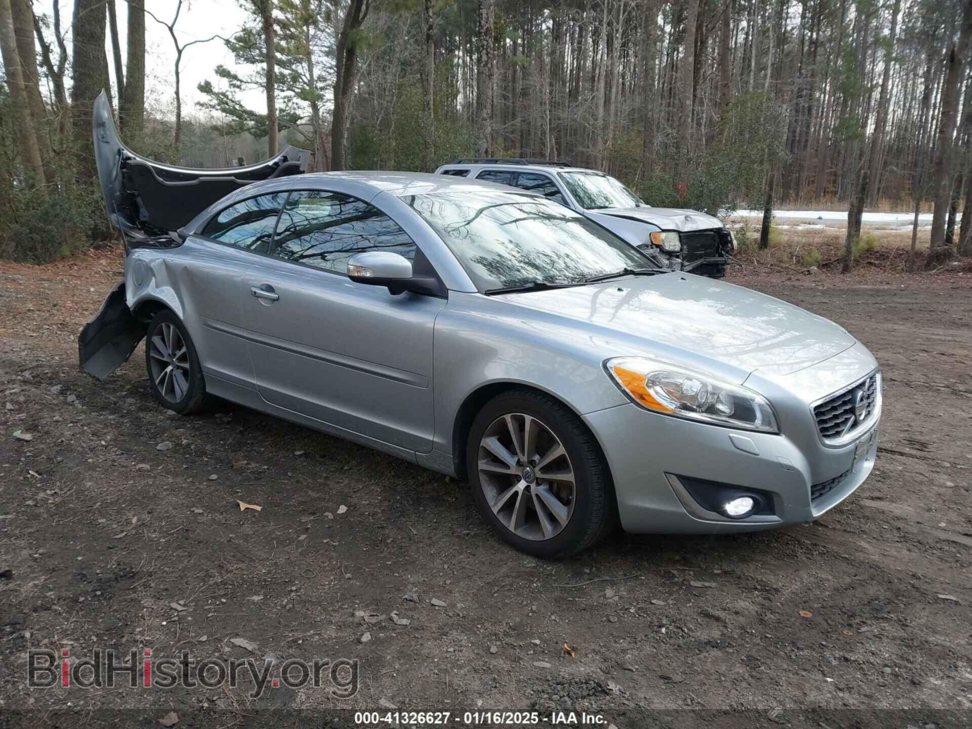 Фотография YV1672MC2DJ143693 - VOLVO C70 2013