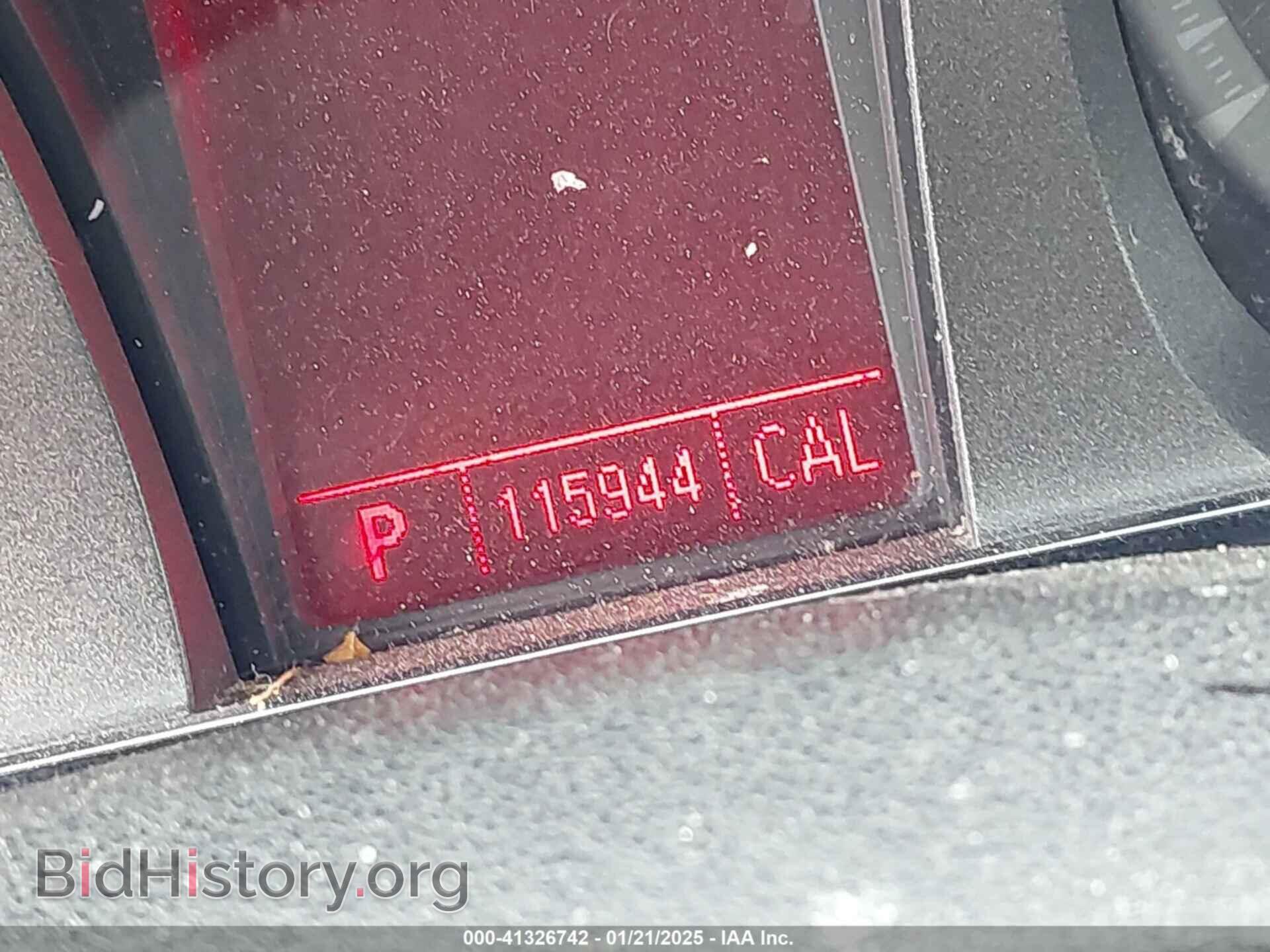 2011 GMC TERRAIN - VIN: 2CTALSEC1B6475696 - Photo 7