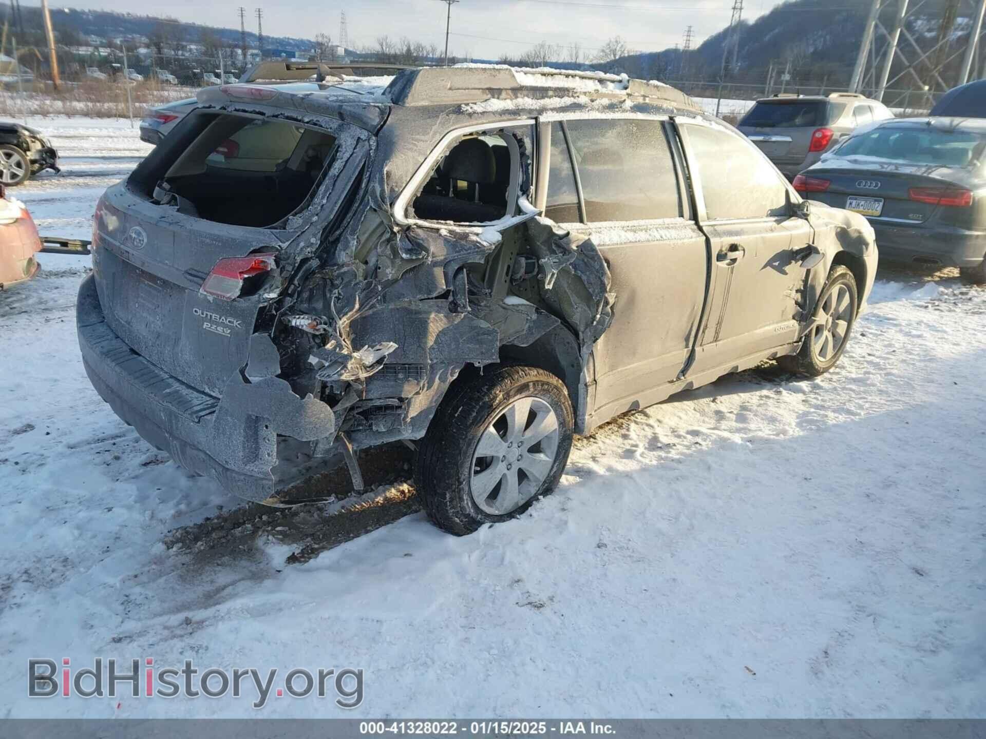2011 SUBARU OUTBACK - VIN: 4S4BRBLC3B3323732 - Фото 4
