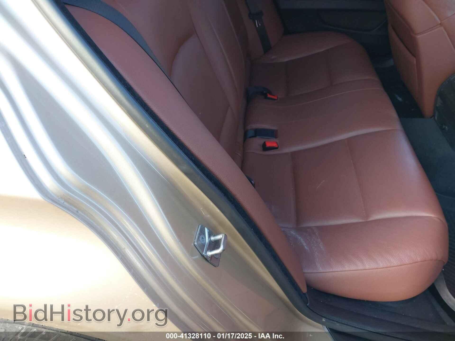 2012 BMW 528I - VIN: WBAXH5C58CDW05938 - Фото 8
