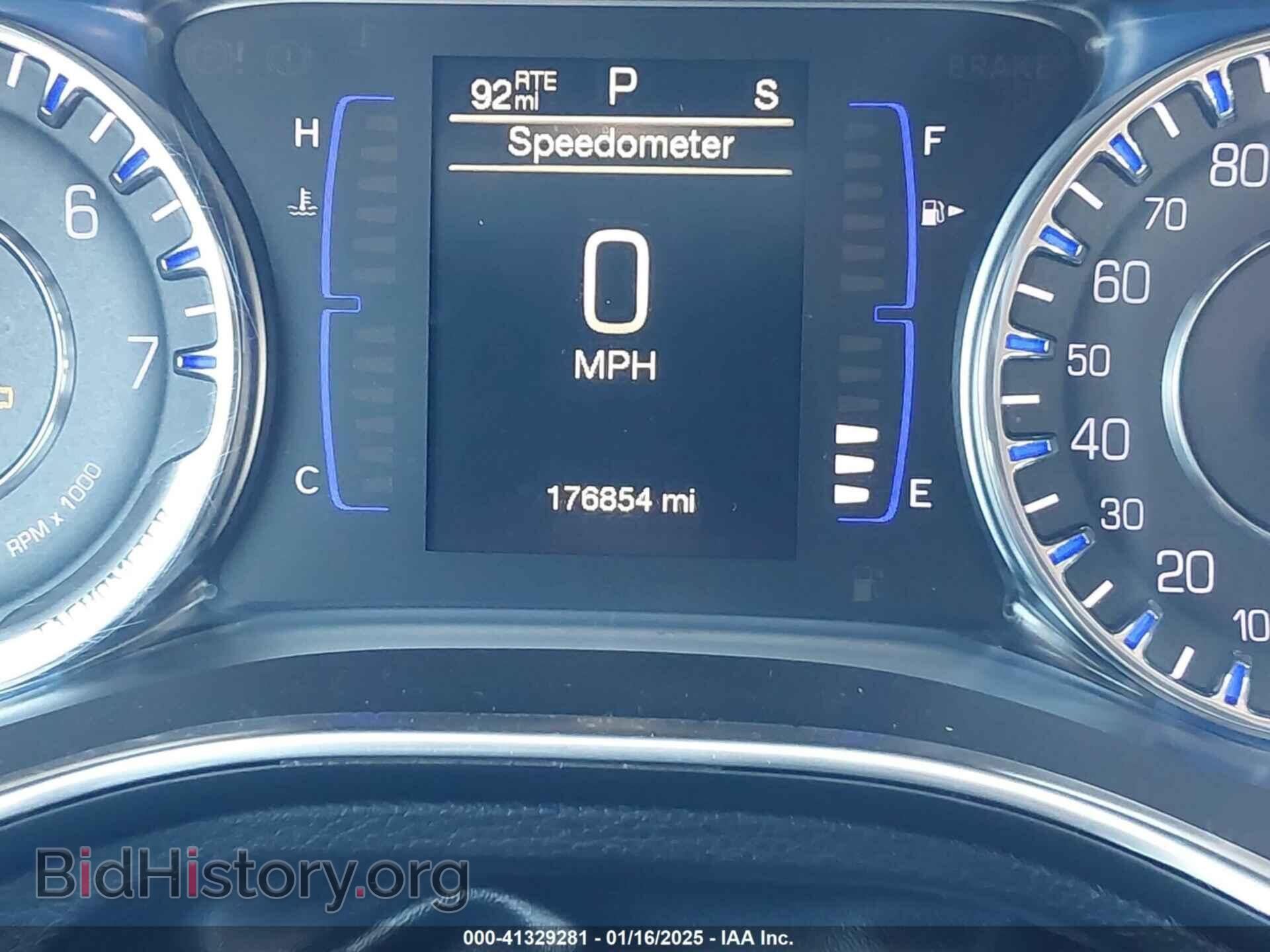 2016 CHRYSLER 200 - VIN: 1C3CCCAG0GN195214 - Фото 16