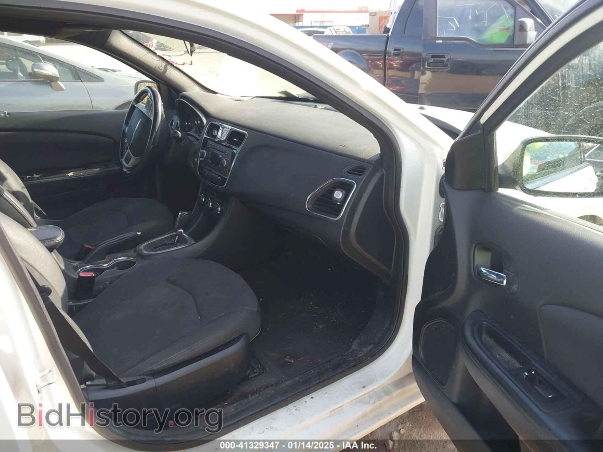 2013 CHRYSLER 200 - VIN: 1C3CCBBGXDN607904 - Фото 5