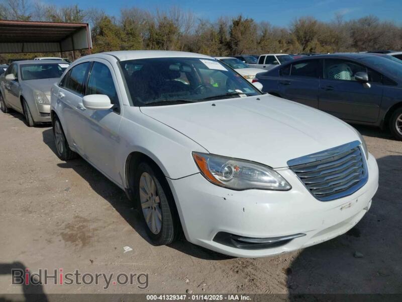 2013 Chrysler 200 (VIN 1C3CCBBGXDN607904) — photo 6 of 10