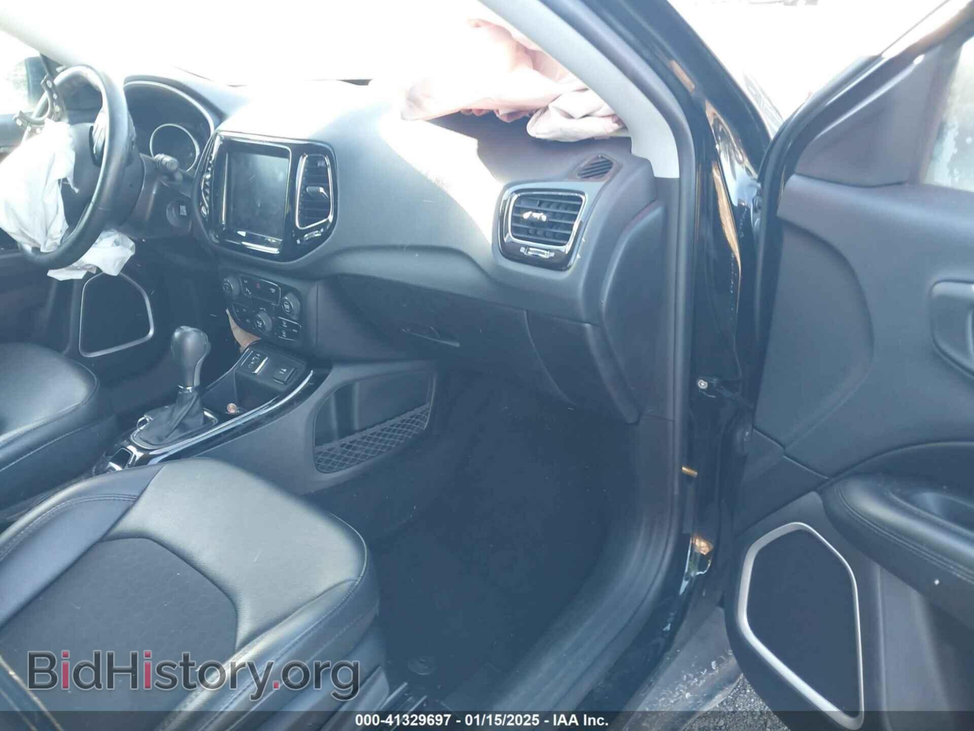 2019 JEEP COMPASS - VIN: 3C4NJCBB5KT652539 - Фото 5