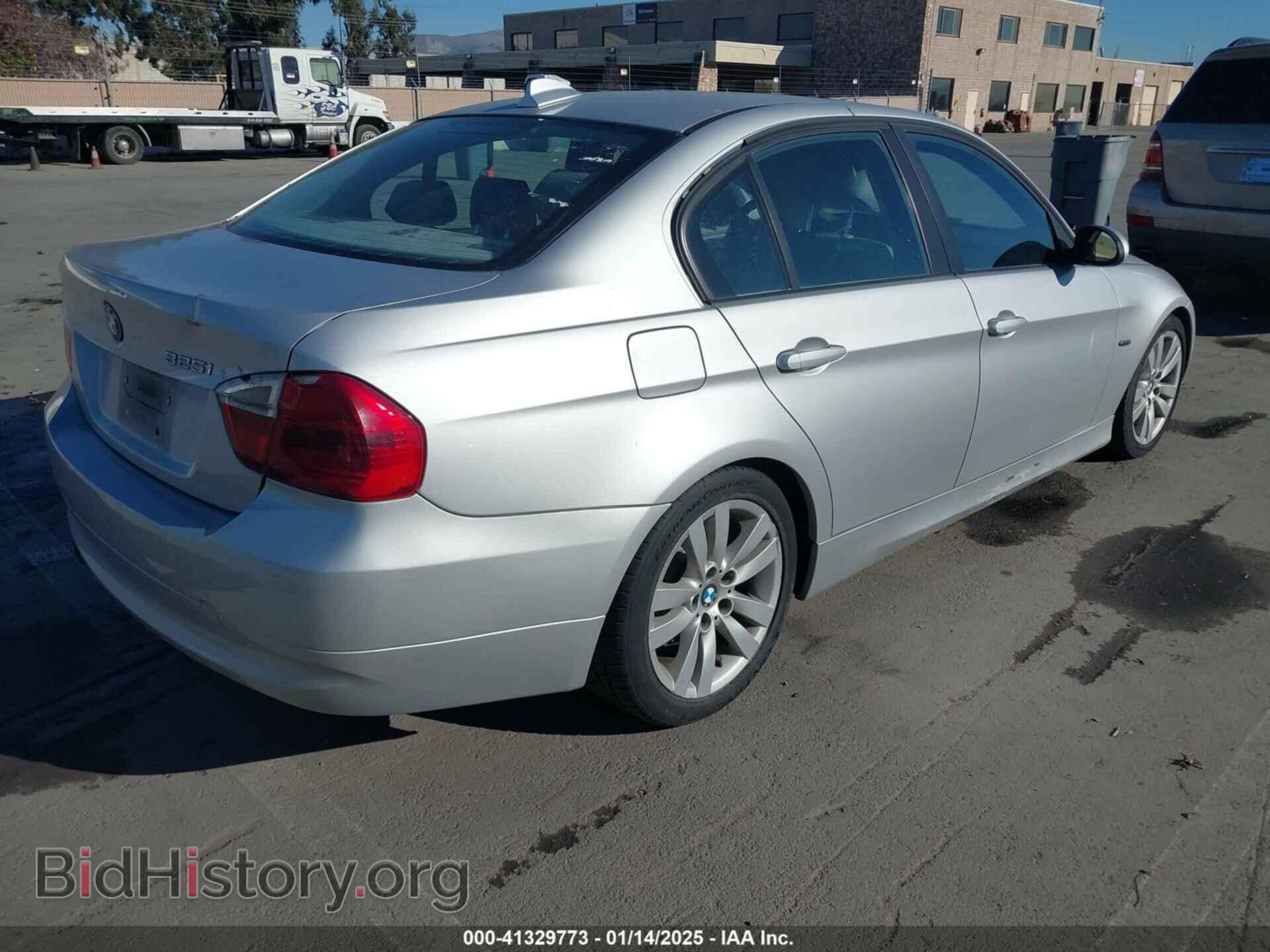 2006 BMW 325I - VIN: WBAVB13506PT15567 - Фото 4