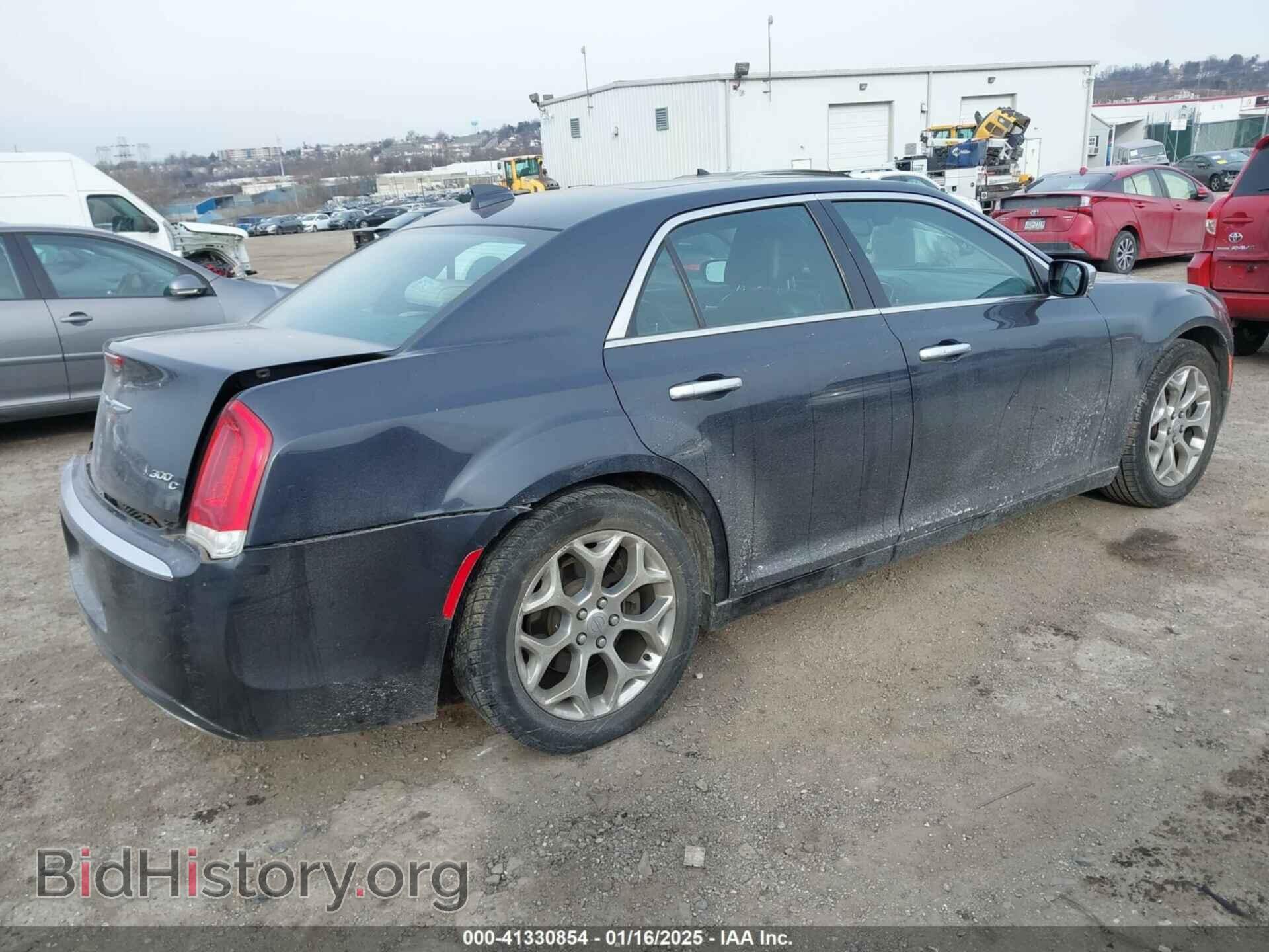 2016 CHRYSLER 300C - VIN: 2C3CCASG0GH305111 - Фото 4
