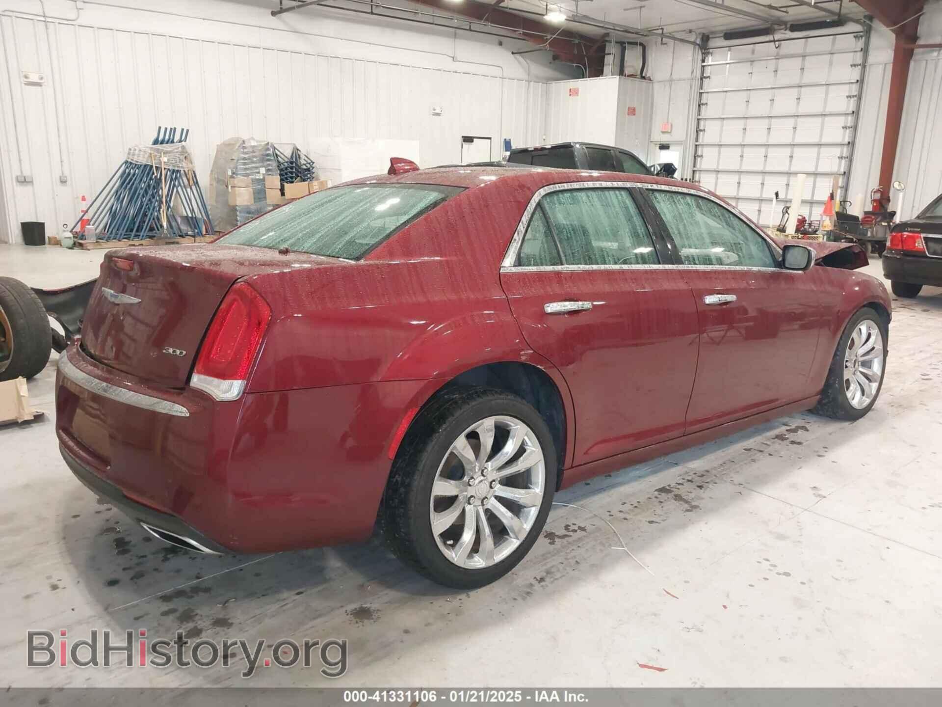 2020 CHRYSLER 300 - VIN: 2C3CCAEG2LH102999 - Фото 4