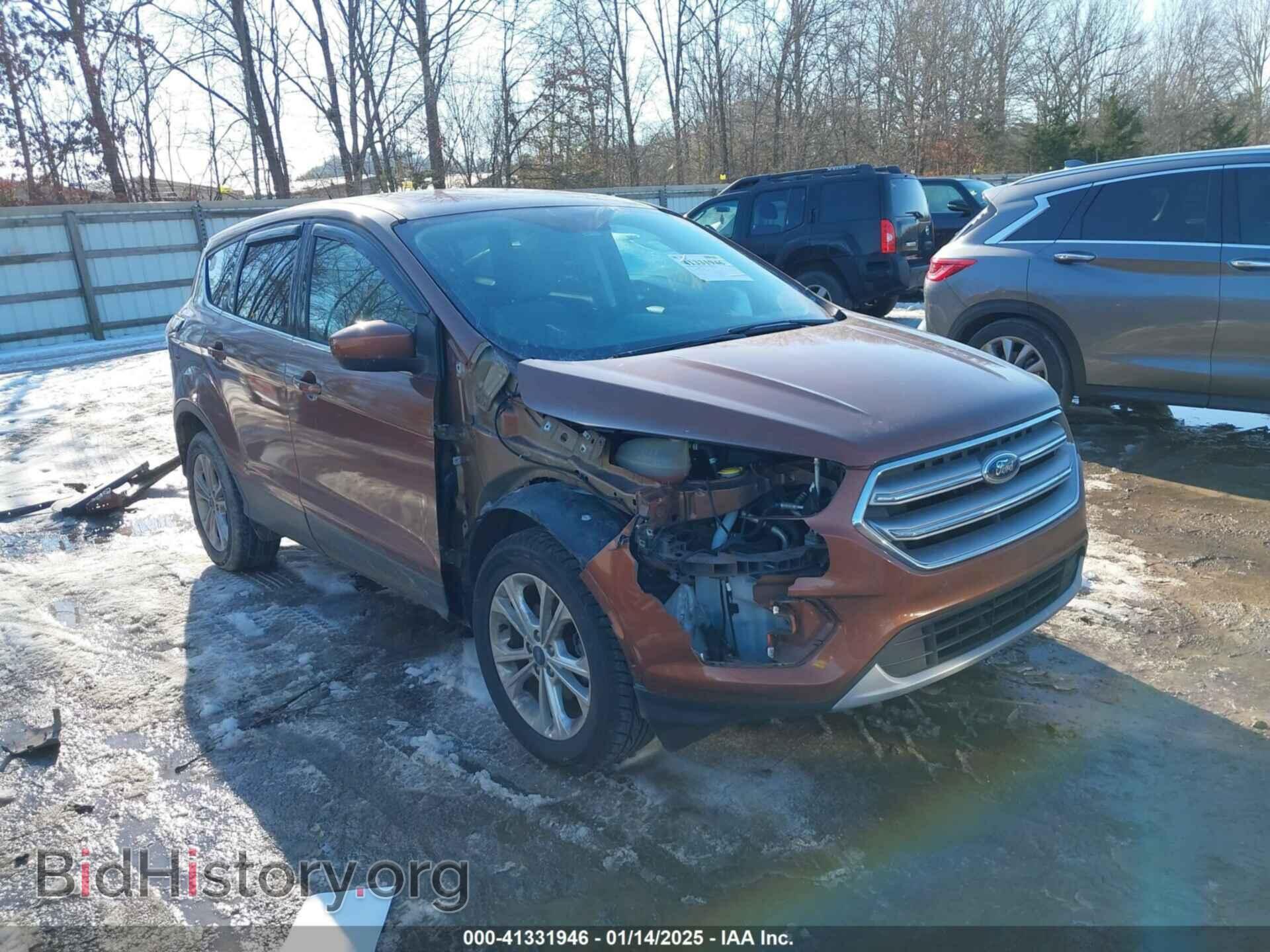 Фотография 1FMCU0GD2HUB08825 - FORD ESCAPE 2017