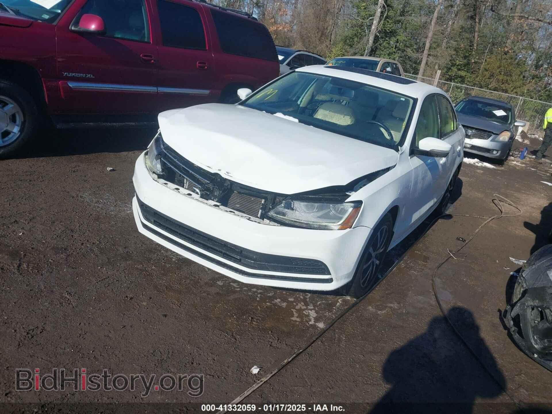 2017 VOLKSWAGEN JETTA - VIN: 3VWDB7AJ3HM412768 - Фото 2