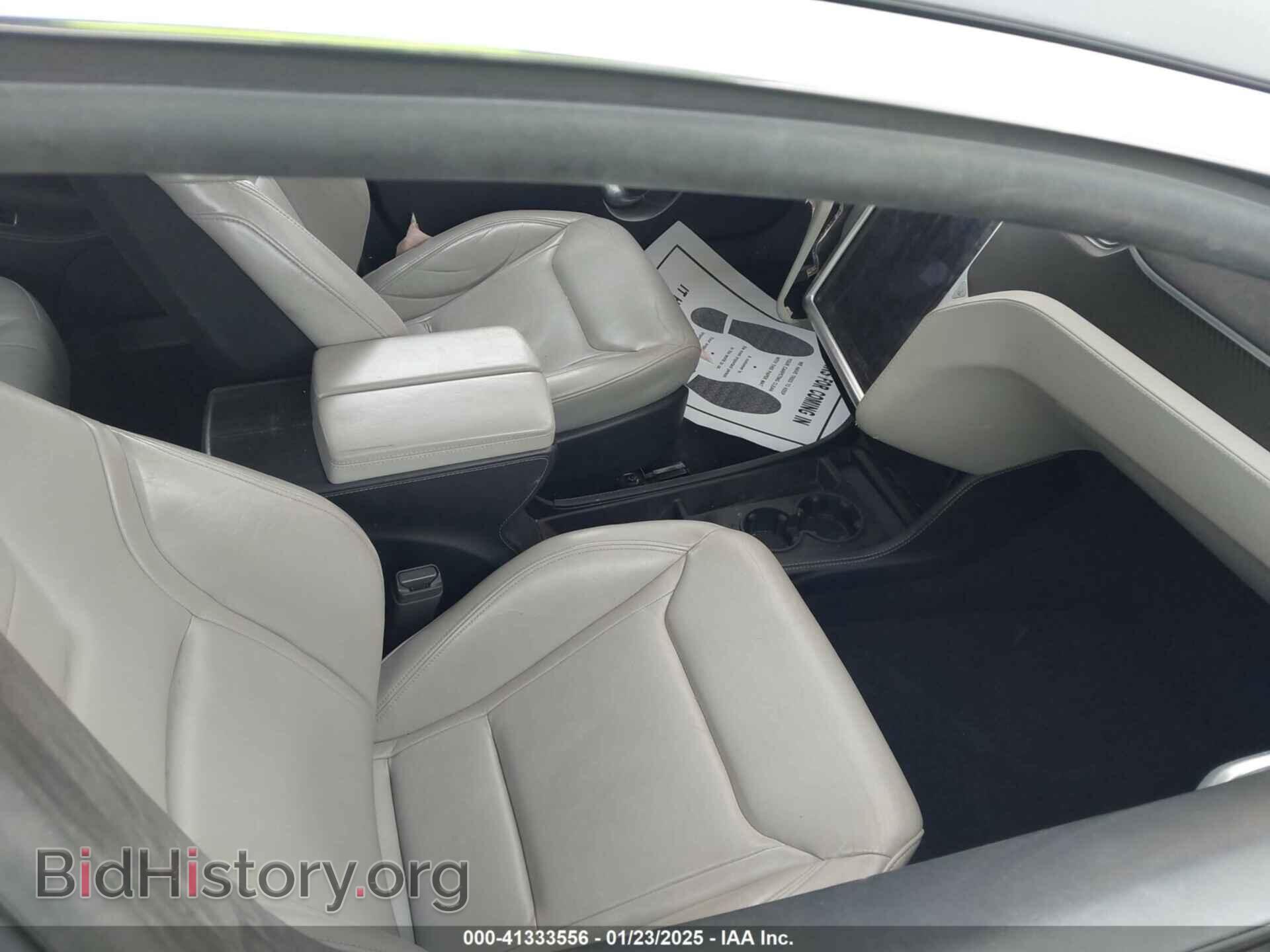 2015 TESLA MODEL S - VIN: 5YJSA1E25FF107819 - Фото 5