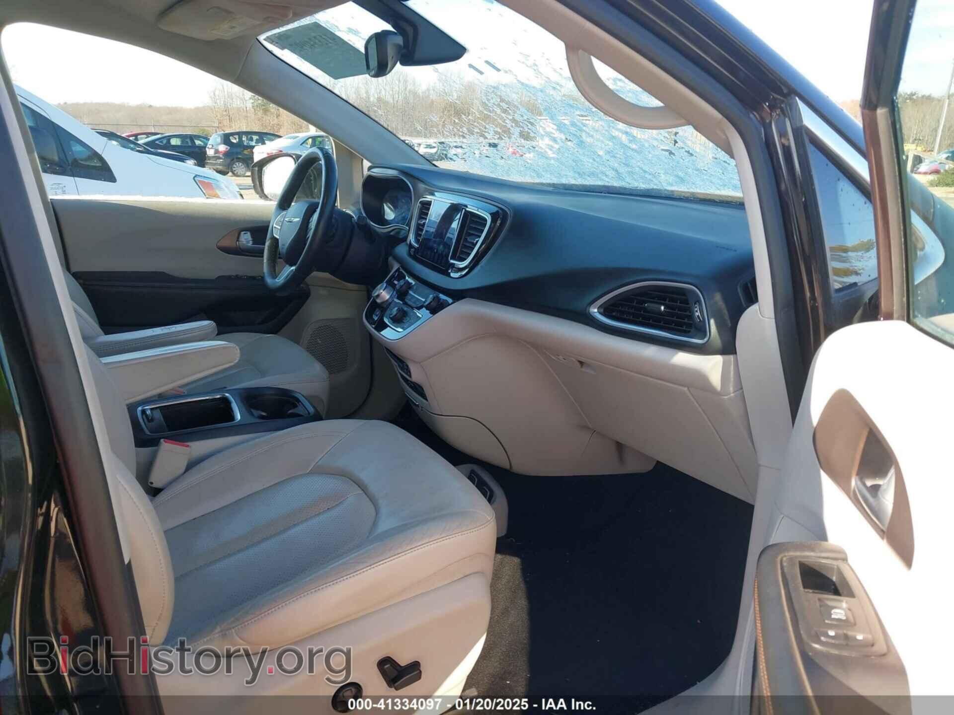 2017 CHRYSLER PACIFICA - VIN: 2C4RC1EG1HR560315 - Фото 5