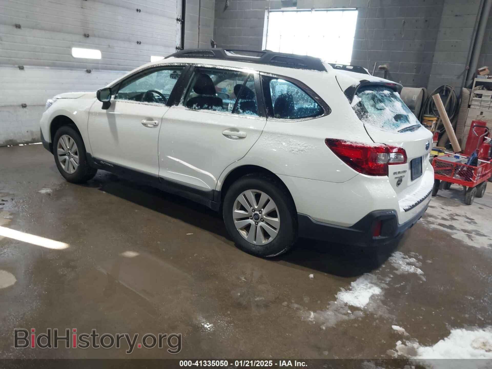 2018 SUBARU OUTBACK - VIN: 4S4BSAACXJ3280314 - Фото 3