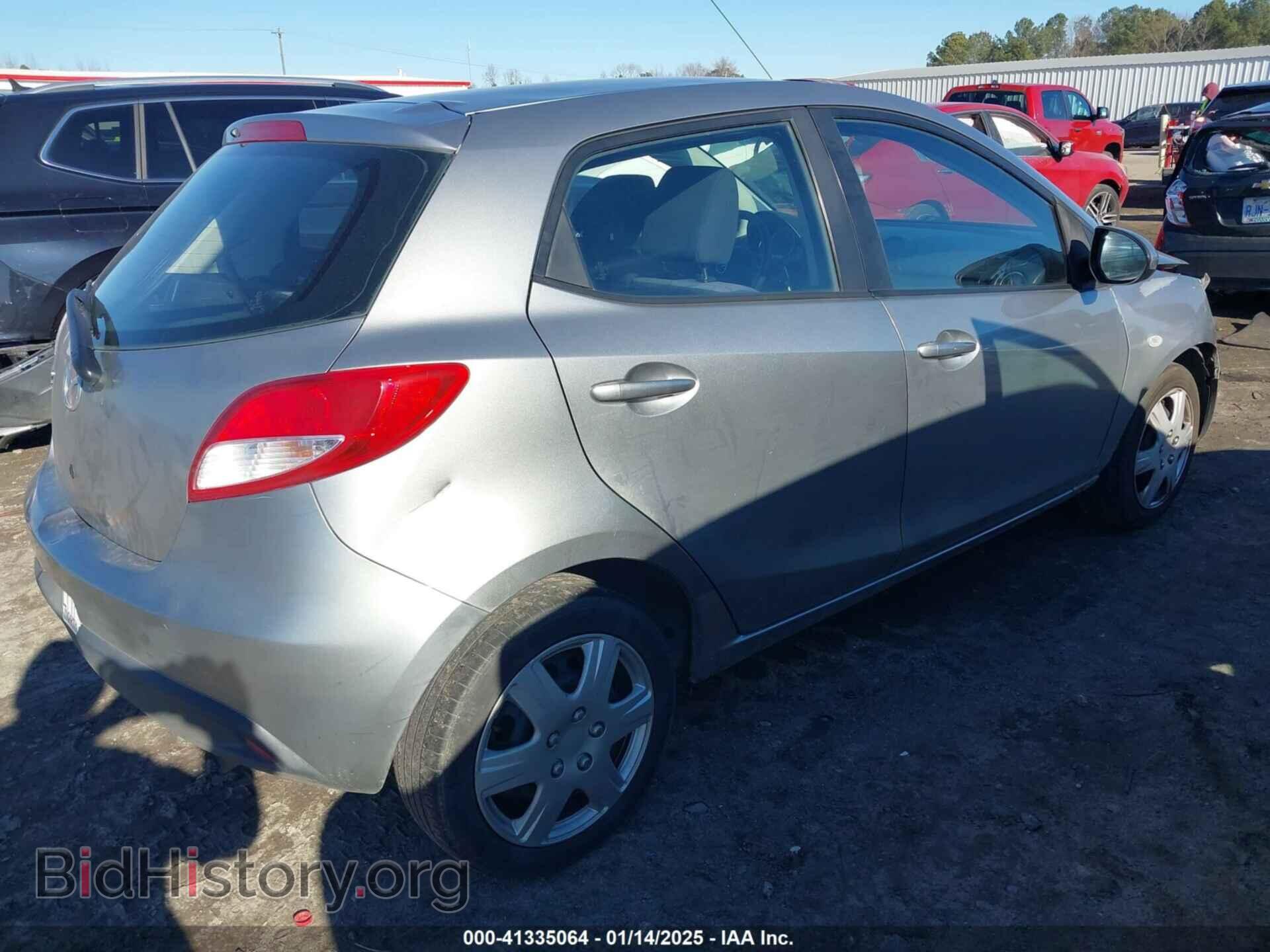 2011 MAZDA MAZDA2 - VIN: JM1DE1HY9B0121499 - Фото 4