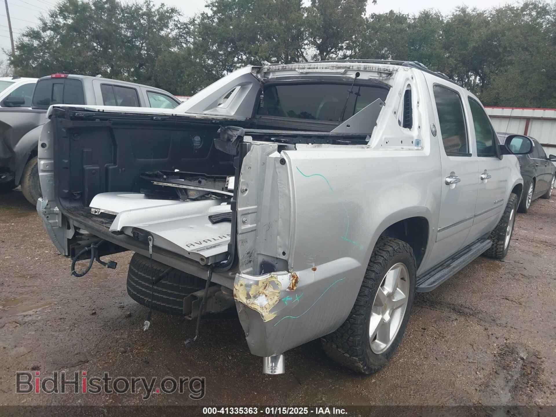 2013 CHEVROLET AVALANCHE - VIN: 3GNMCGE04DG109502 - Фото 4