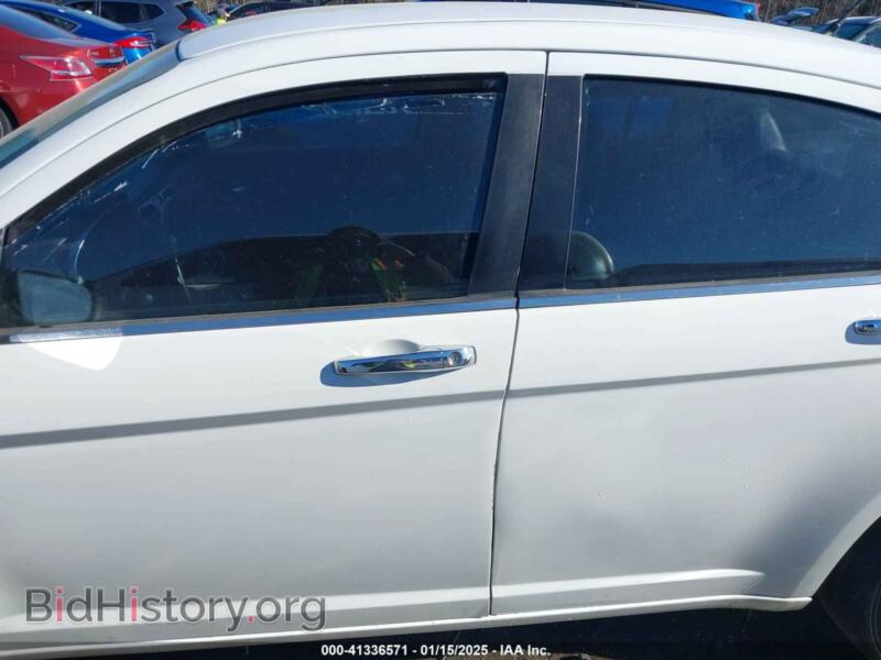 2013 Chrysler 200 (VIN 1C3CCBCG0DN556525) — photo 14 of 16