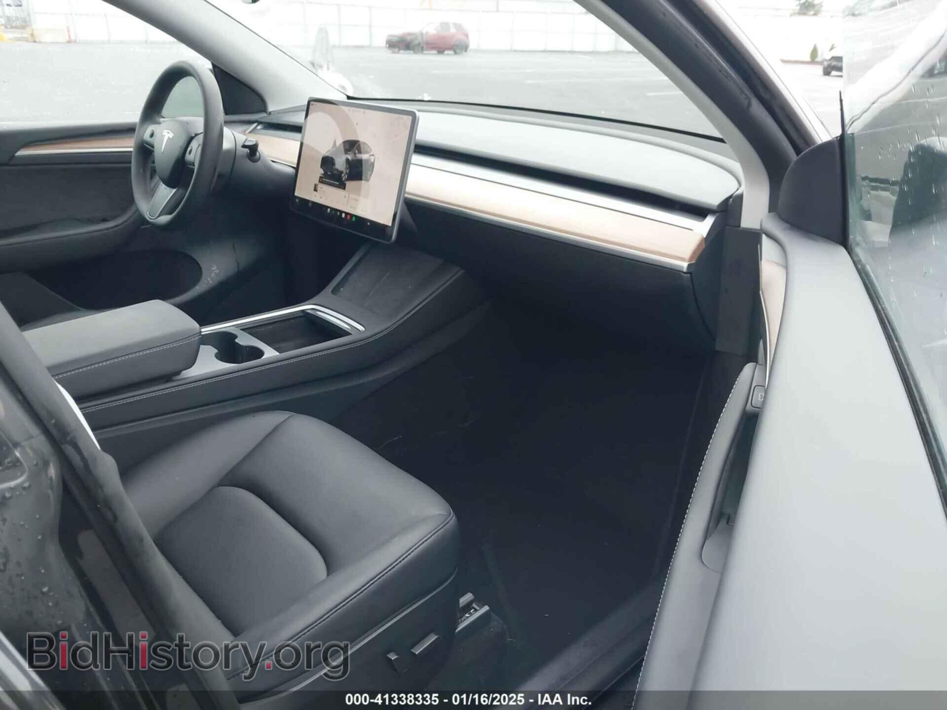 2024 TESLA MODEL Y - VIN: 7SAYGDEE5RF063848 - Фото 5