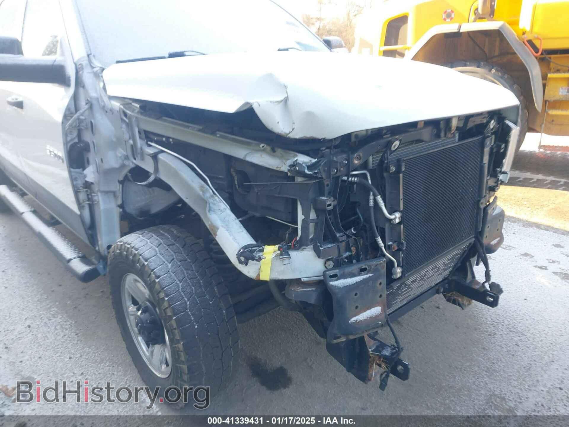 2016 RAM 3500 - VIN: 3C63R3CL9GG176066 - Фото 11