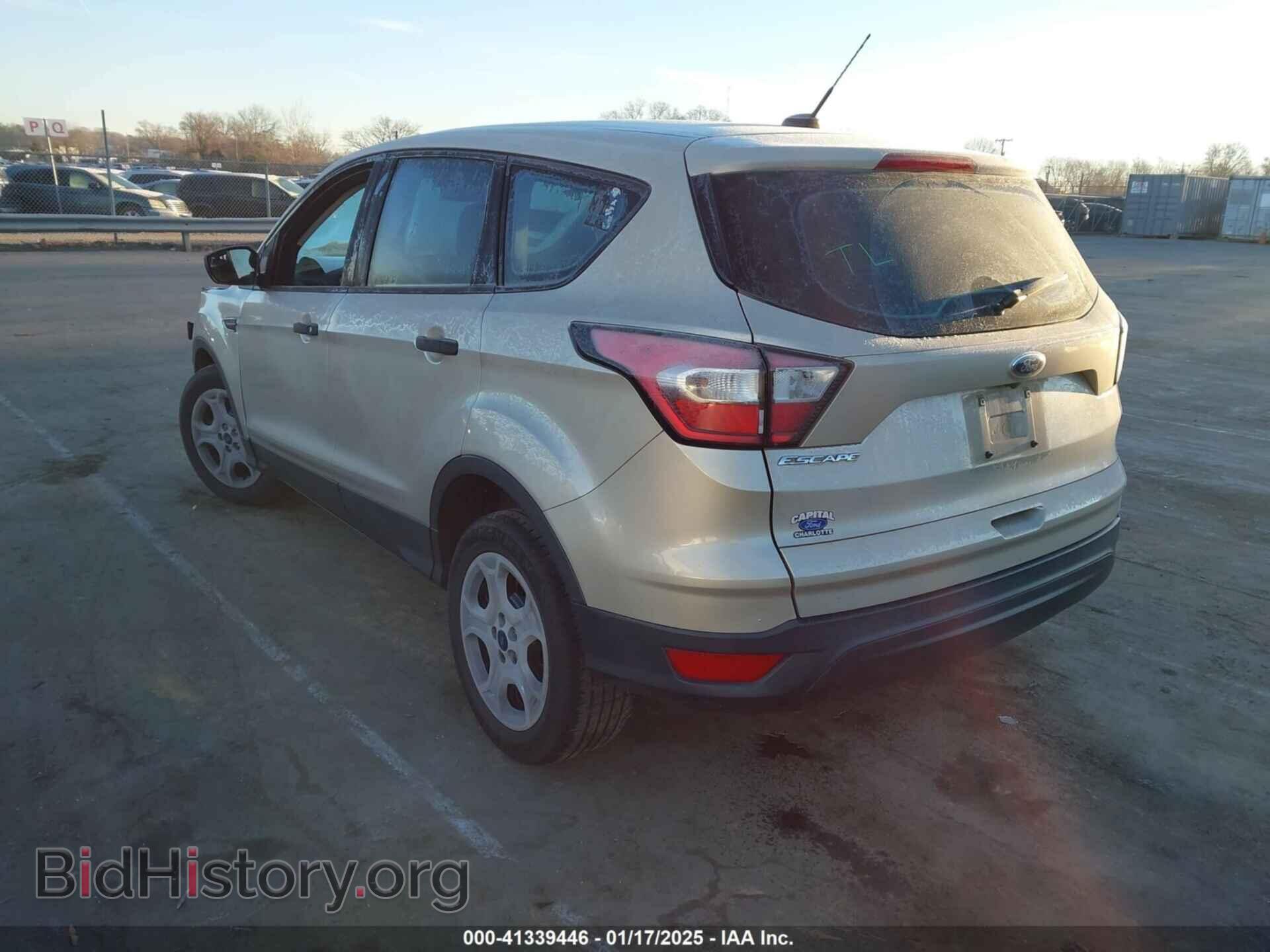 2018 FORD ESCAPE - VIN: 1FMCU0F71JUC30450 - Фото 3
