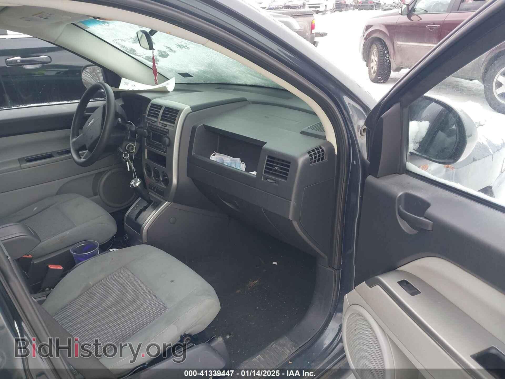 2007 JEEP COMPASS - VIN: 1J8FF47W37D260933 - Фото 5