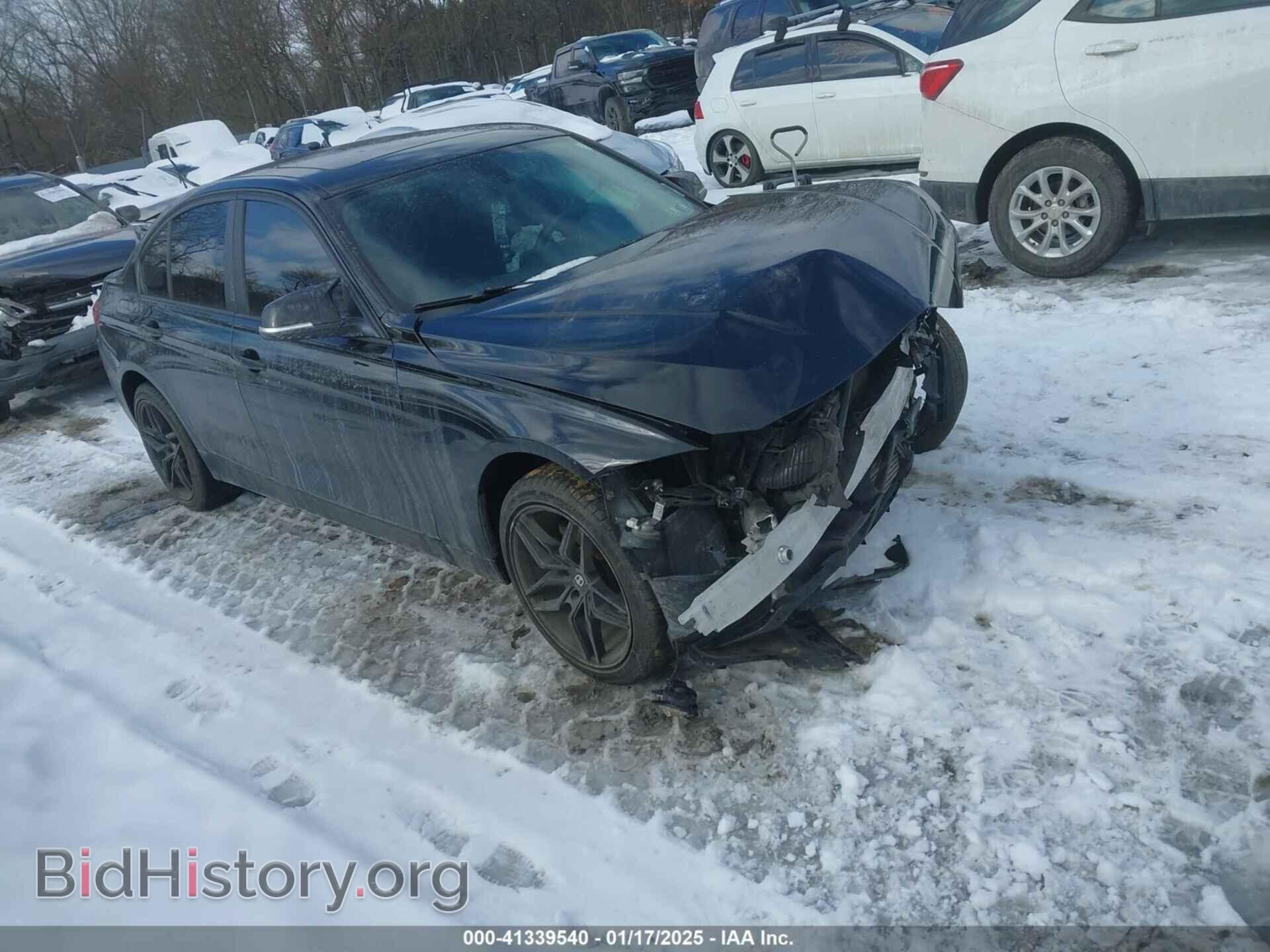 Photo WBA8E5G58GNU20666 - BMW 320I 2016