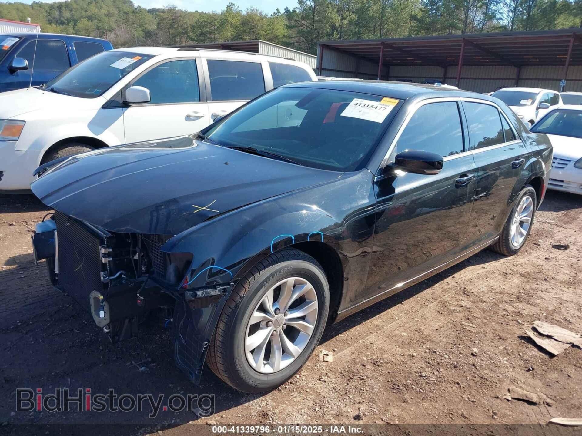 2013 CHRYSLER 200 - VIN: 1C3CCBAB4DN640550 - Фото 2
