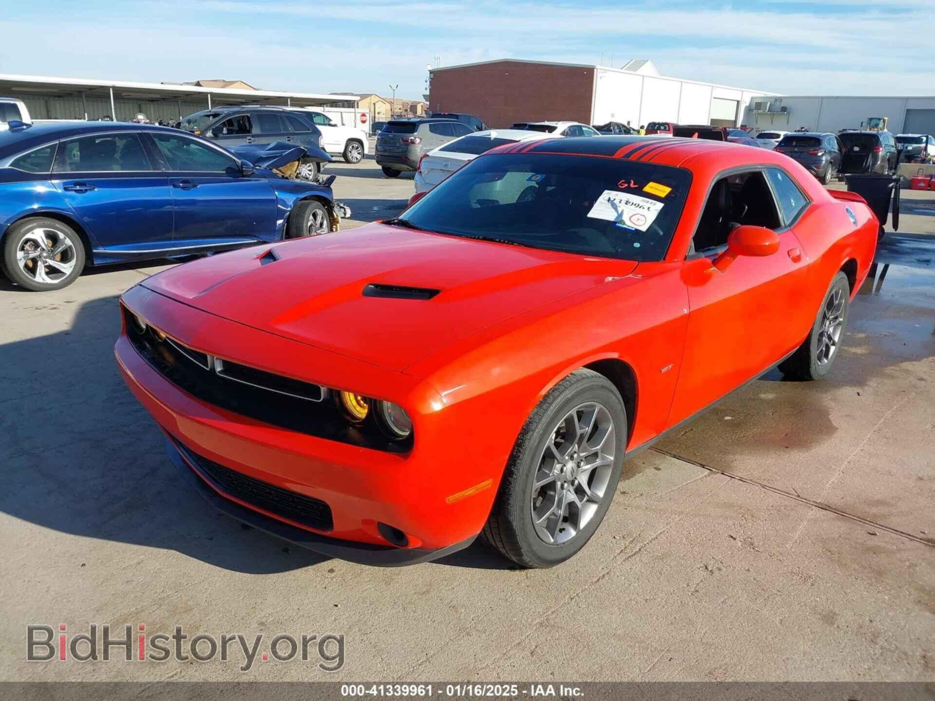 2018 DODGE CHALLENGER - VIN: 2C3CDZGG3JH256613 - Фото 2