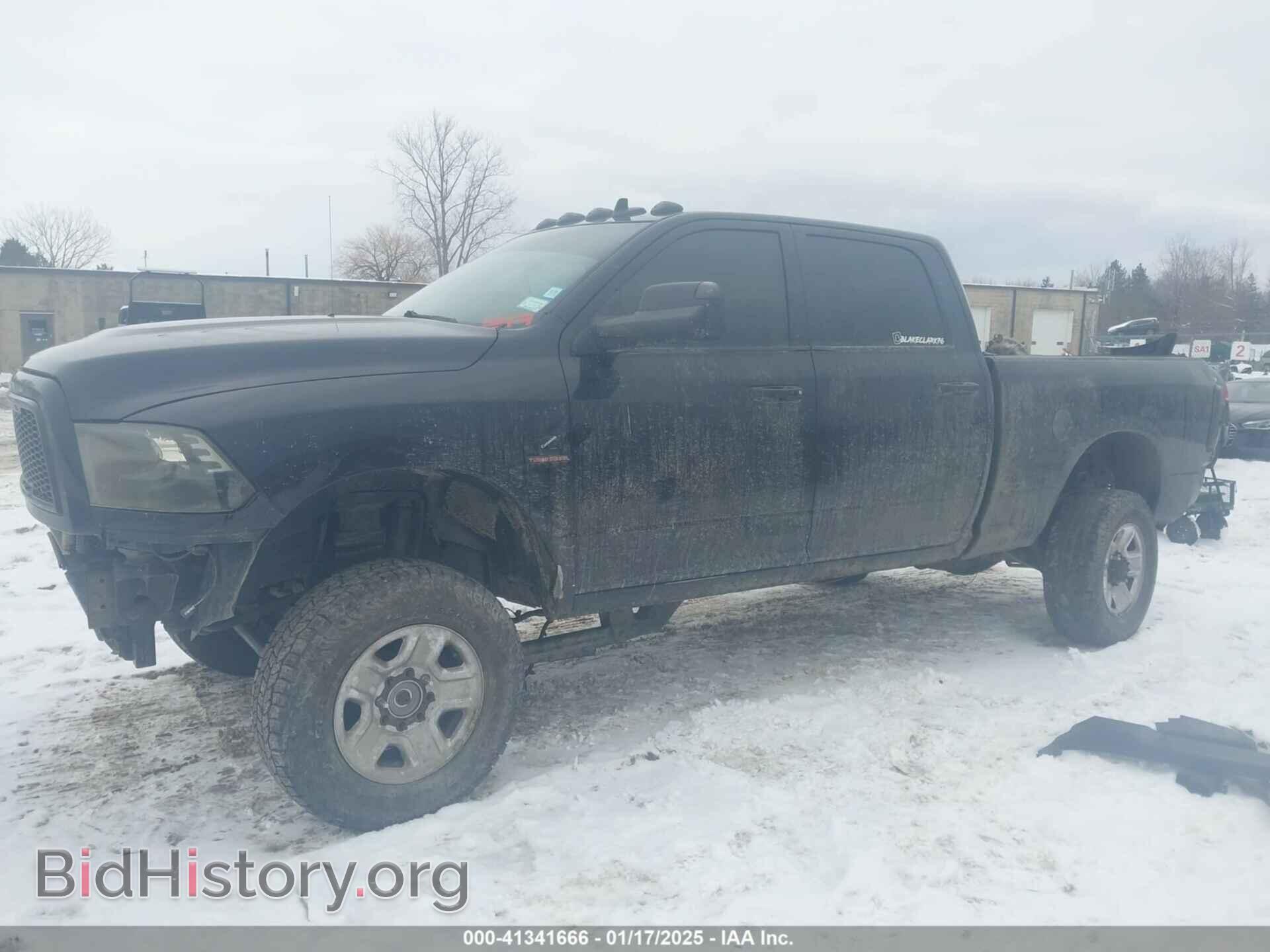2014 RAM 2500 - VIN: 3C6UR5FL7EG207923 - Фото 2
