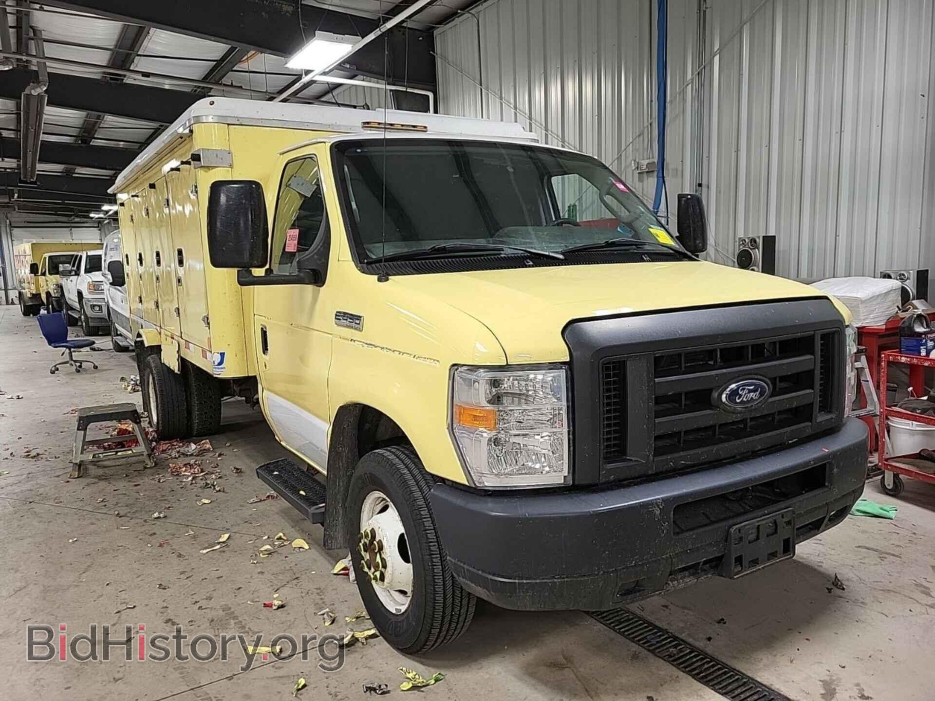 2018 FORD ECONOLINE - VIN: 1FDXE4FS8JDC33307 - Фото 2