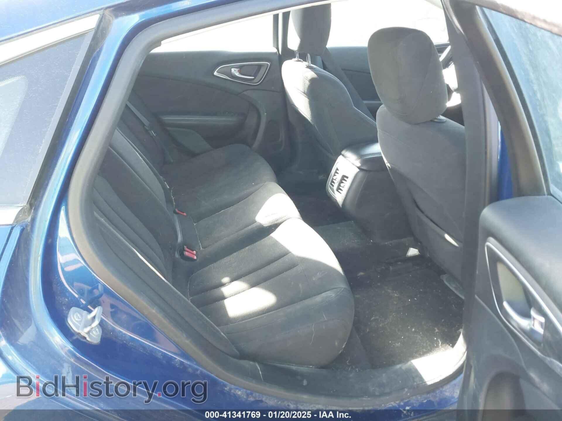 2015 CHRYSLER 200 - VIN: 1C3CCCAB1FN552595 - Фото 8