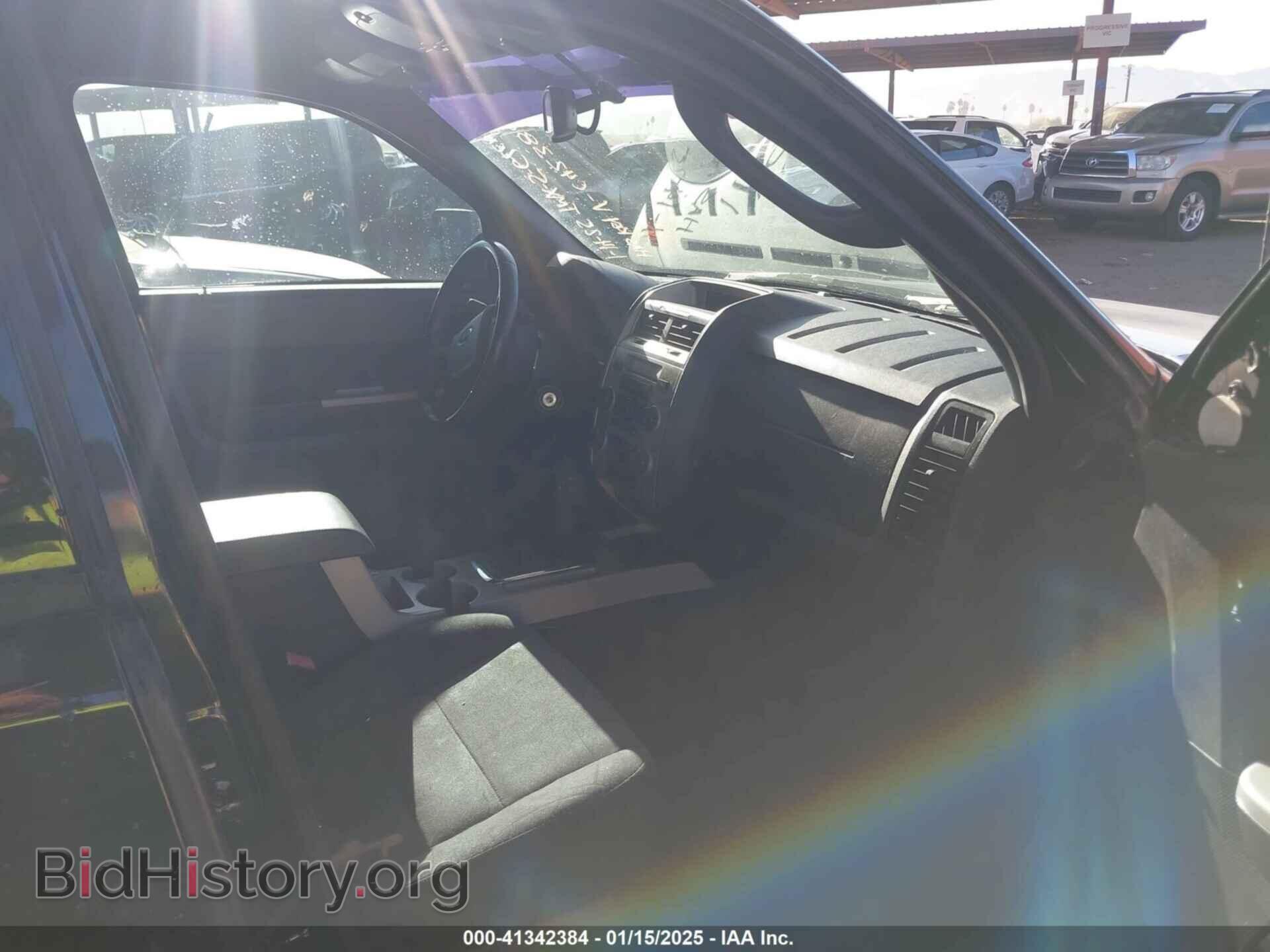 2011 FORD ESCAPE - VIN: 1FMCU0DG0BKC42380 - Фото 5