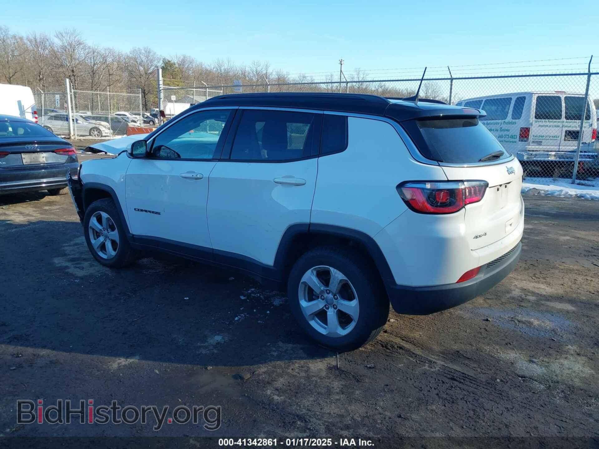 2019 JEEP COMPASS - VIN: 3C4NJDBB6KT781119 - Фото 3