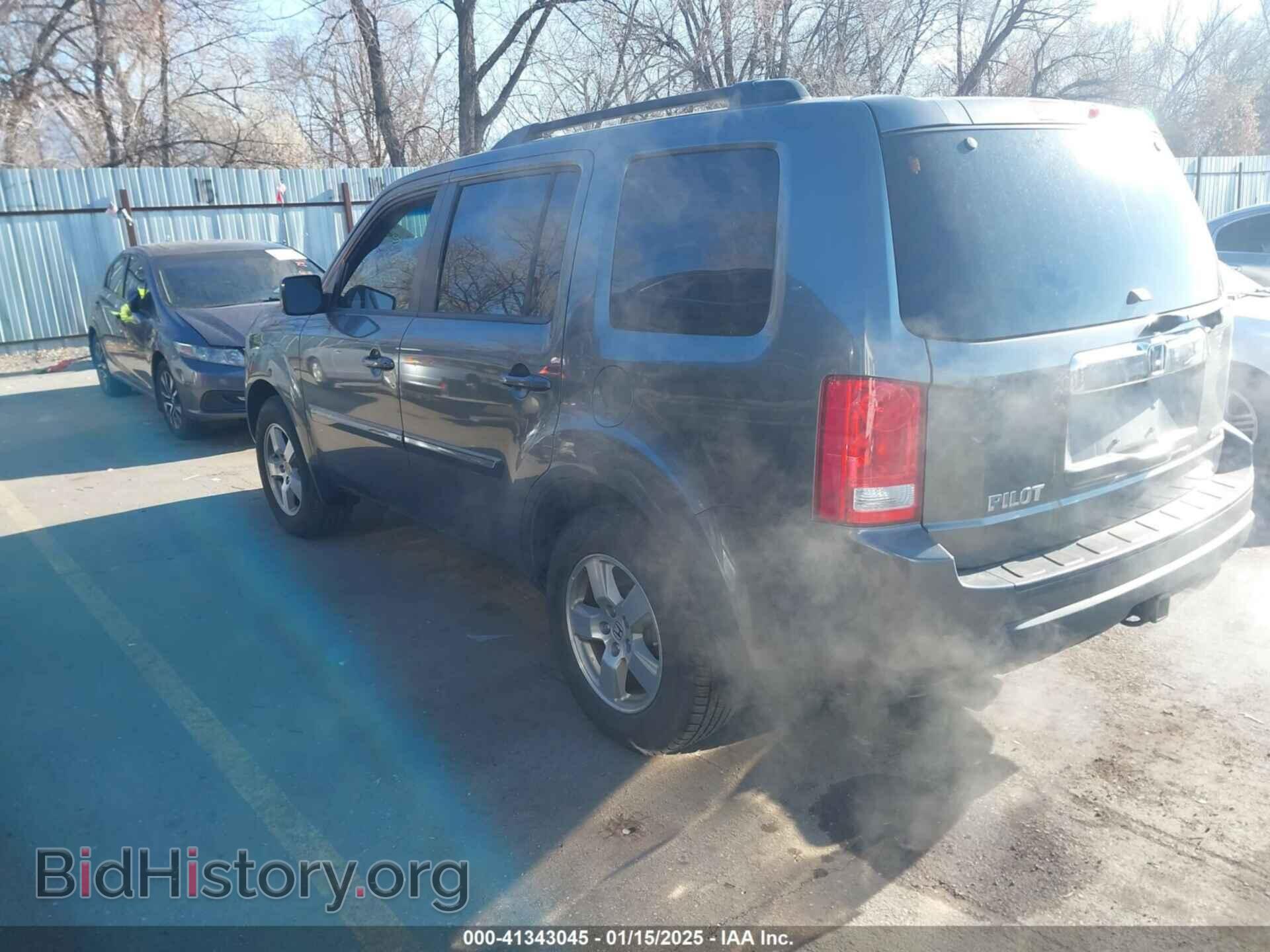 2011 HONDA PILOT - VIN: 5FNYF4H51BB046398 - Фото 3