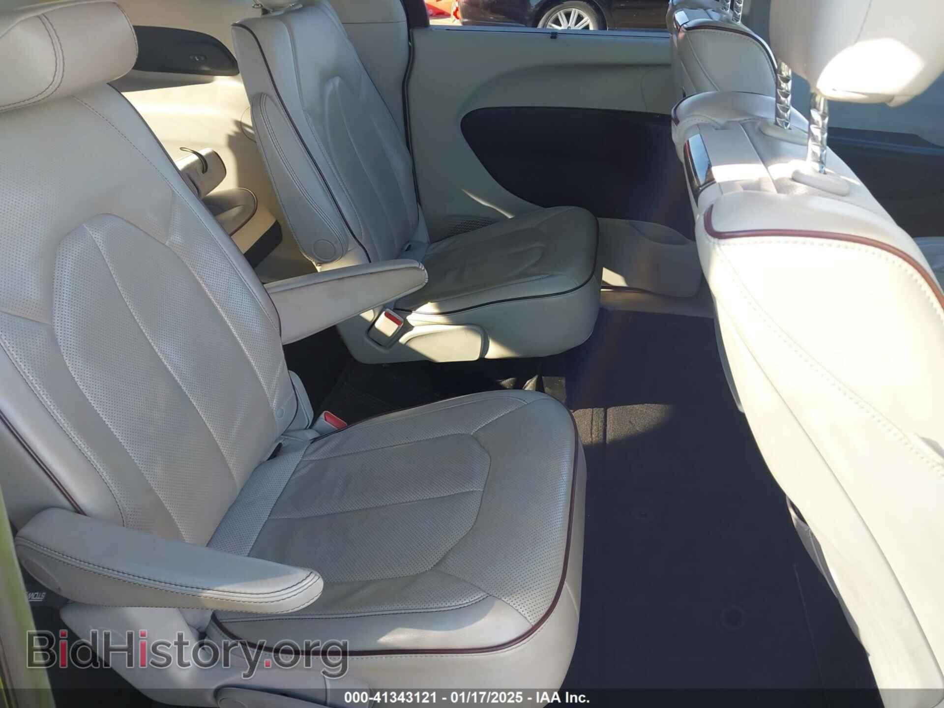 2017 CHRYSLER PACIFICA - VIN: 2C4RC1GG4HR788905 - Photo 8