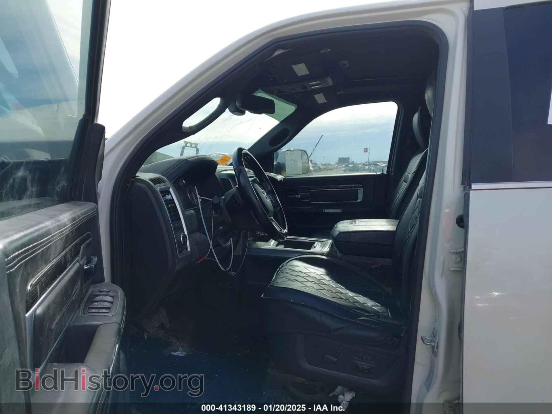 2017 RAM 3500 - VIN: 3C63RRNL5HG596540 - Фото 6