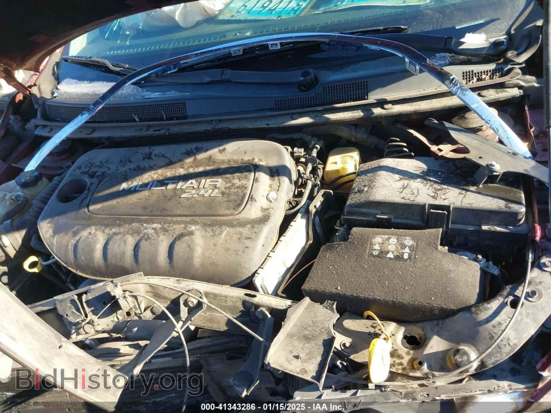 2015 CHRYSLER 200 - VIN: 1C3CCCAB8FN732219 - Фото 10